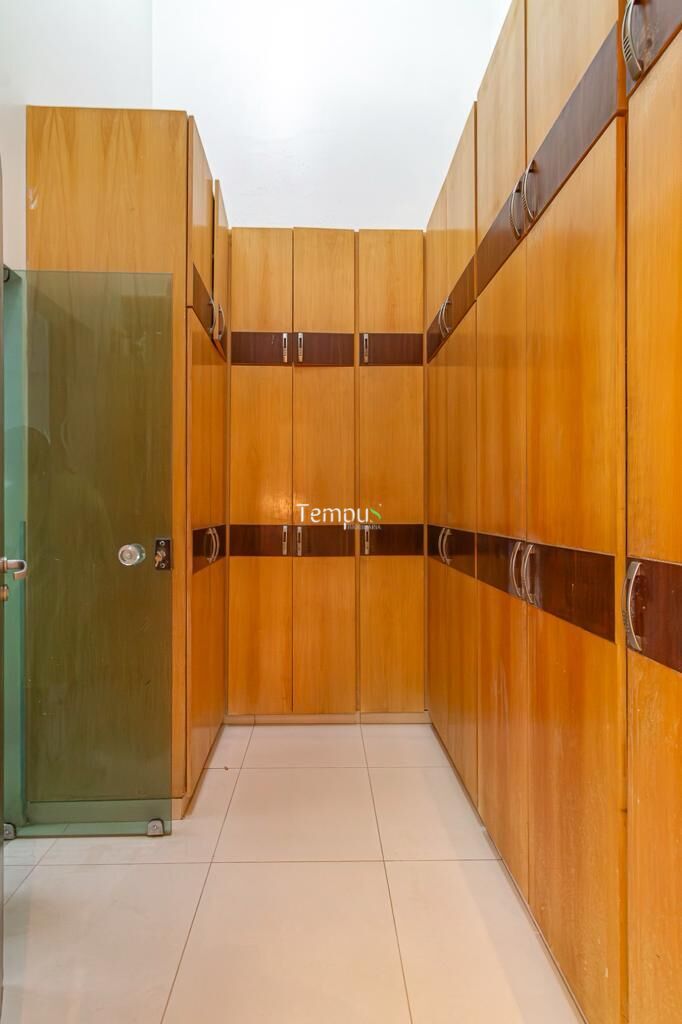 Sobrado à venda com 4 quartos, 421m² - Foto 35