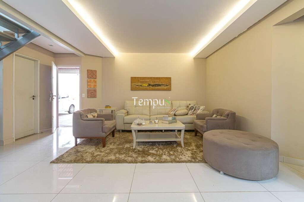 Sobrado à venda com 4 quartos, 421m² - Foto 4