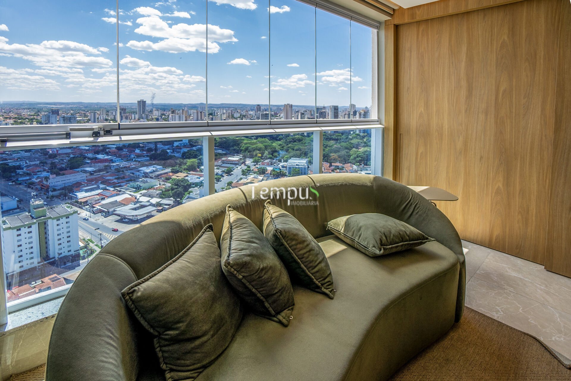 Apartamento à venda com 3 quartos, 87m² - Foto 8