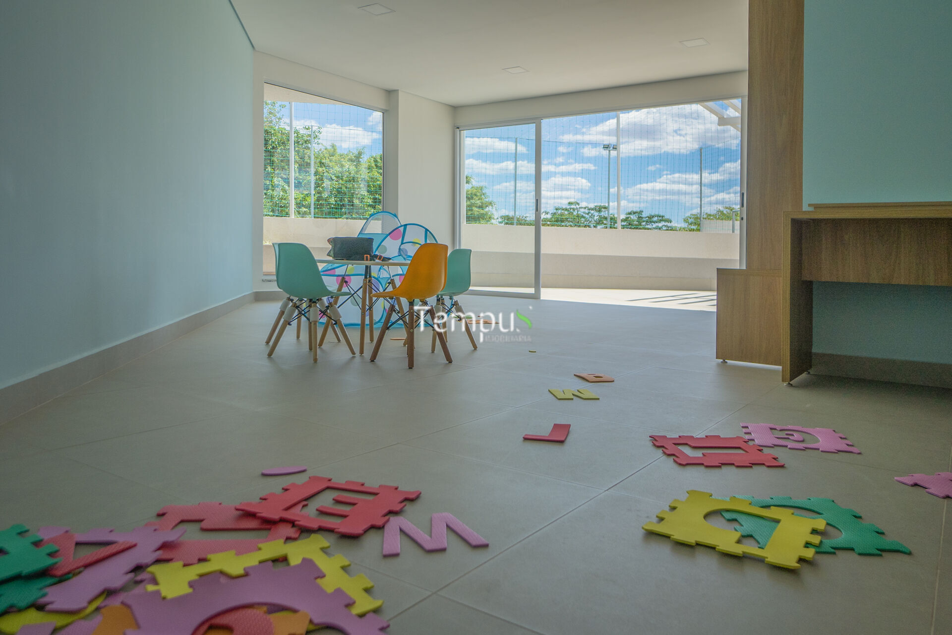 Apartamento à venda com 3 quartos, 87m² - Foto 17