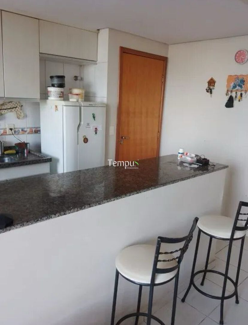 Apartamento à venda com 2 quartos, 73m² - Foto 6