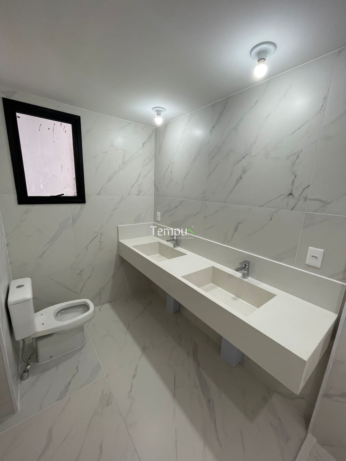 Apartamento à venda com 4 quartos, 221m² - Foto 19