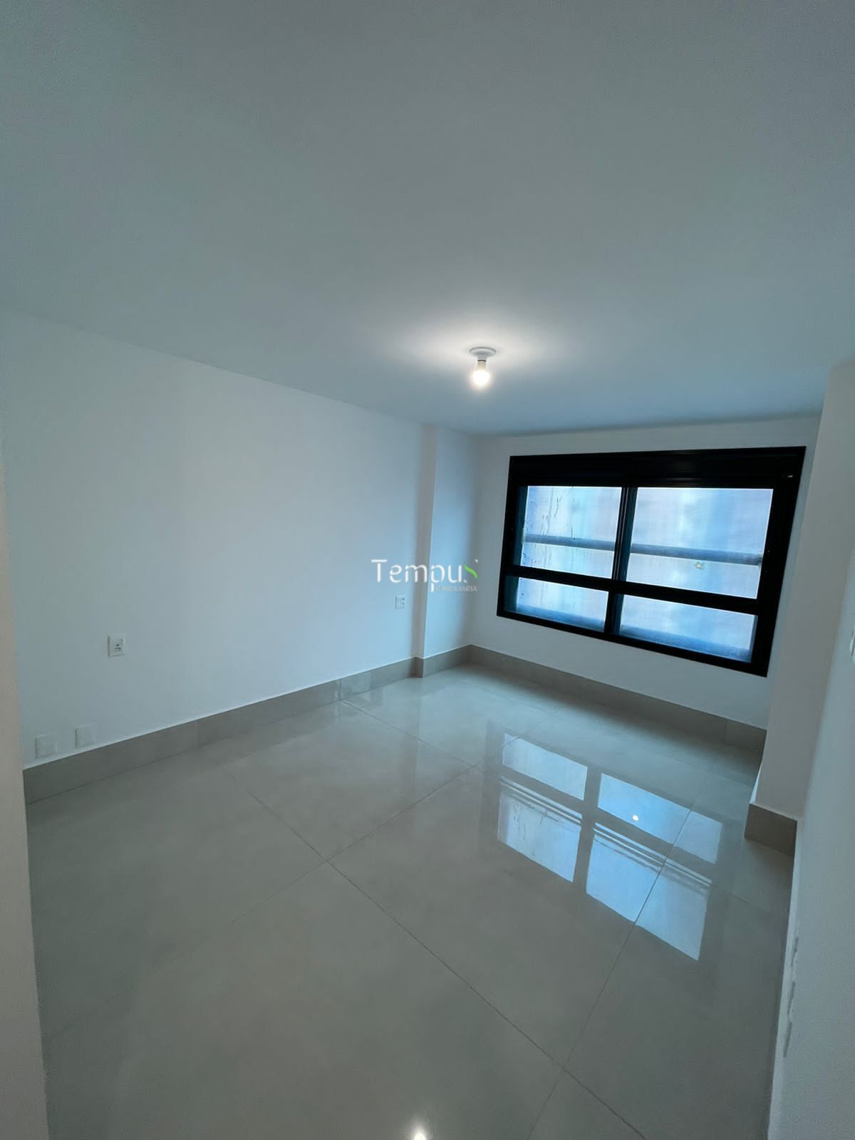 Apartamento à venda com 4 quartos, 221m² - Foto 20