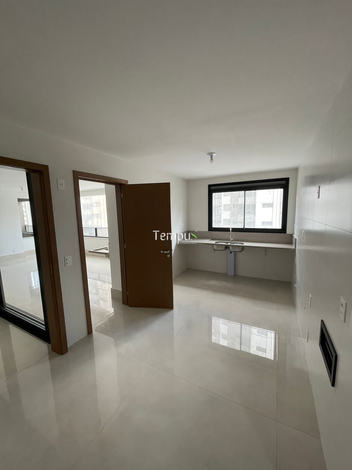 Apartamento à venda com 4 quartos, 221m² - Foto 24