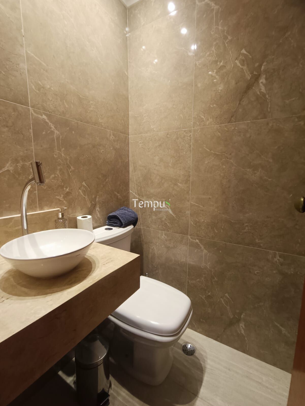 Casa de Condomínio à venda com 4 quartos, 202m² - Foto 18