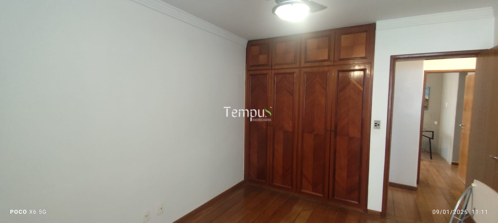 Apartamento para alugar com 3 quartos, 124m² - Foto 2