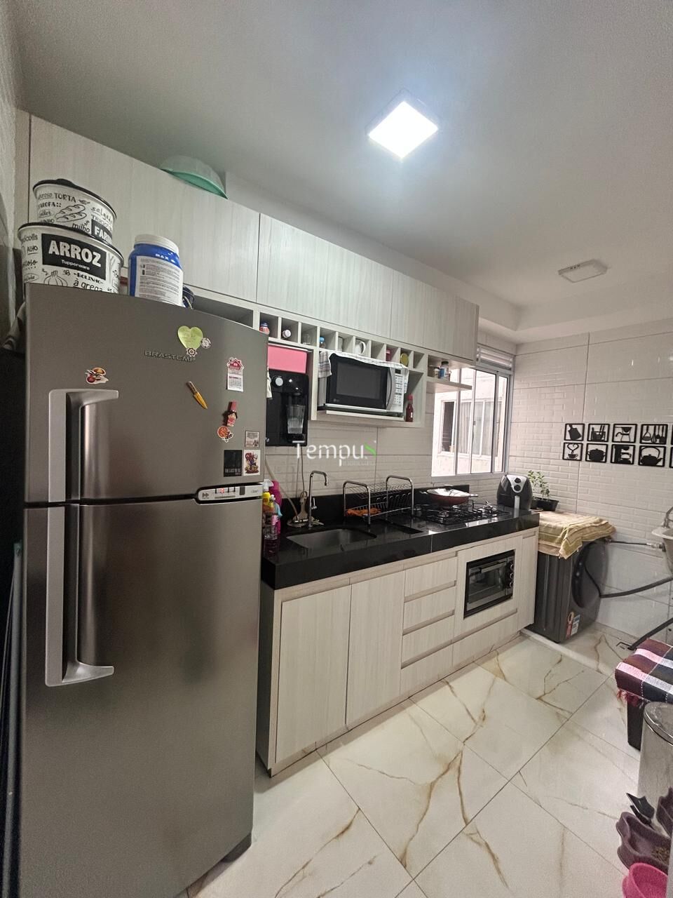 Apartamento à venda com 2 quartos, 56m² - Foto 2