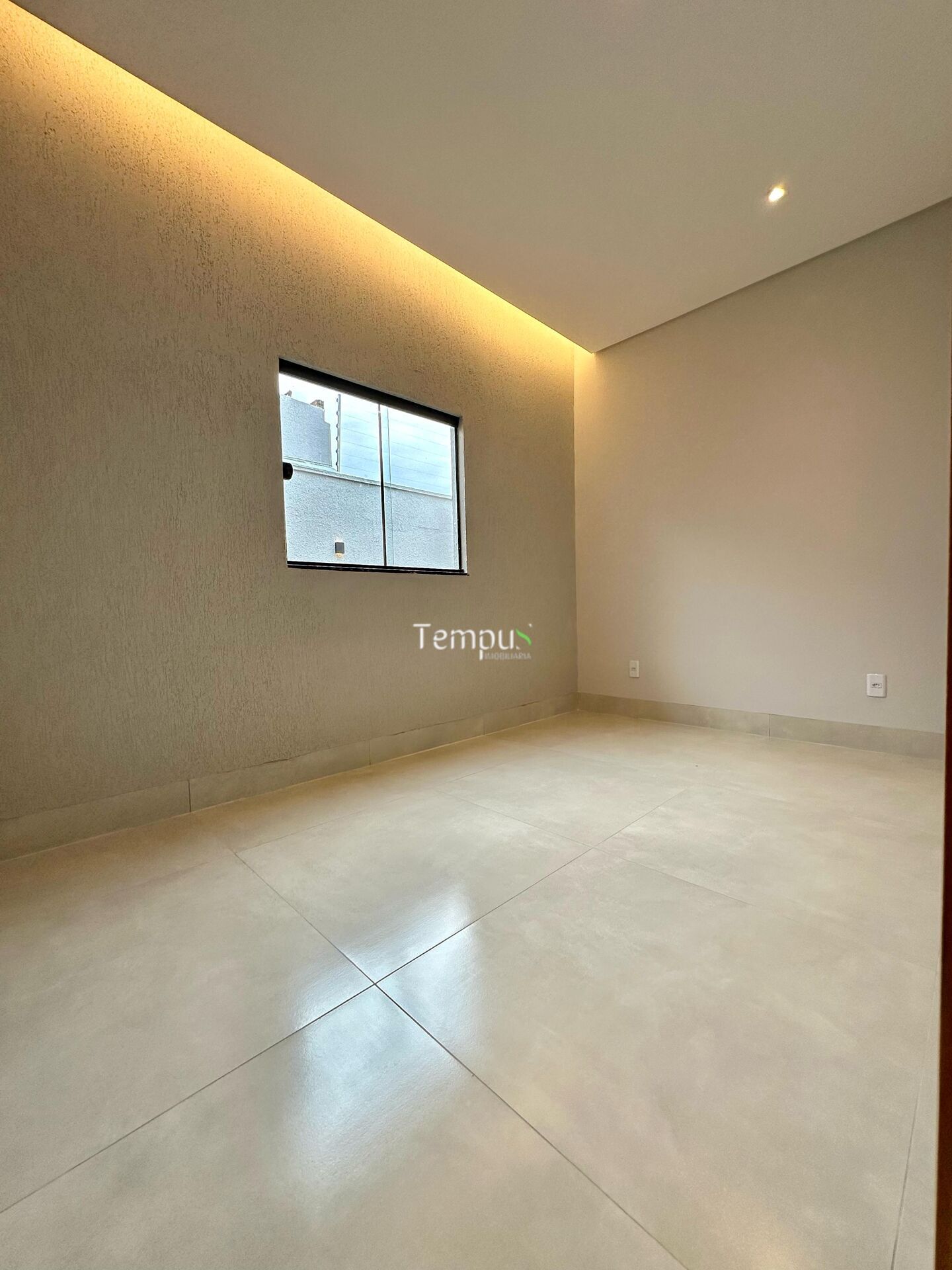 Casa à venda com 3 quartos, 124m² - Foto 9