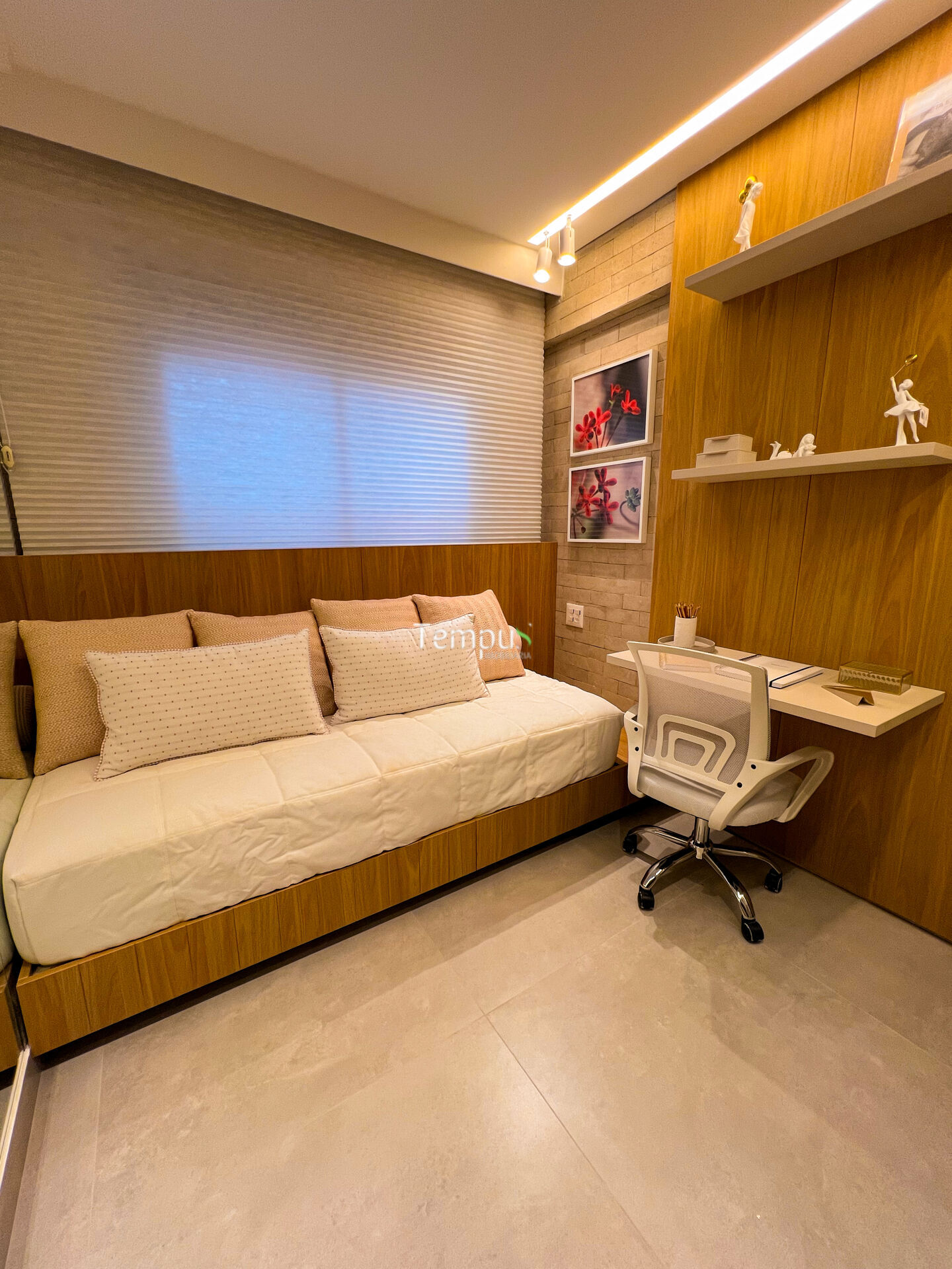 Apartamento à venda com 3 quartos, 77m² - Foto 4