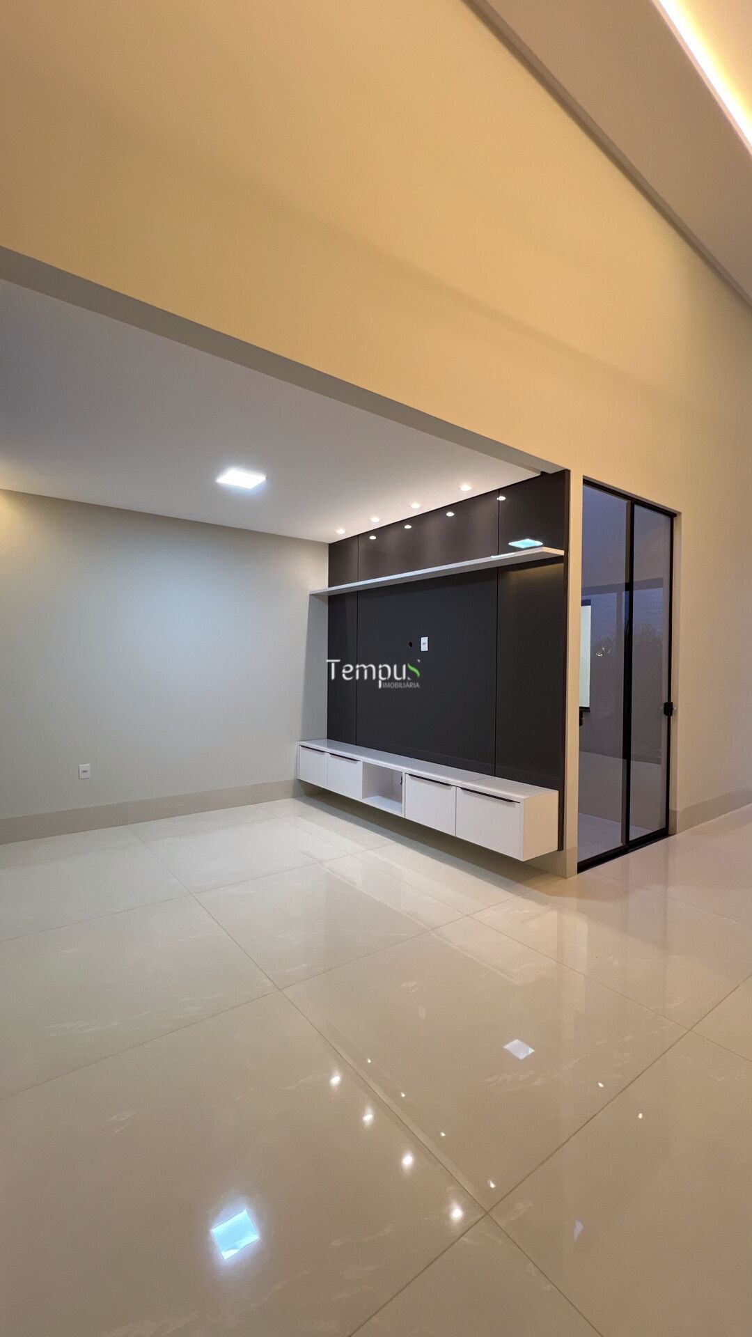 Casa, 3 quartos, 156 m² - Foto 1