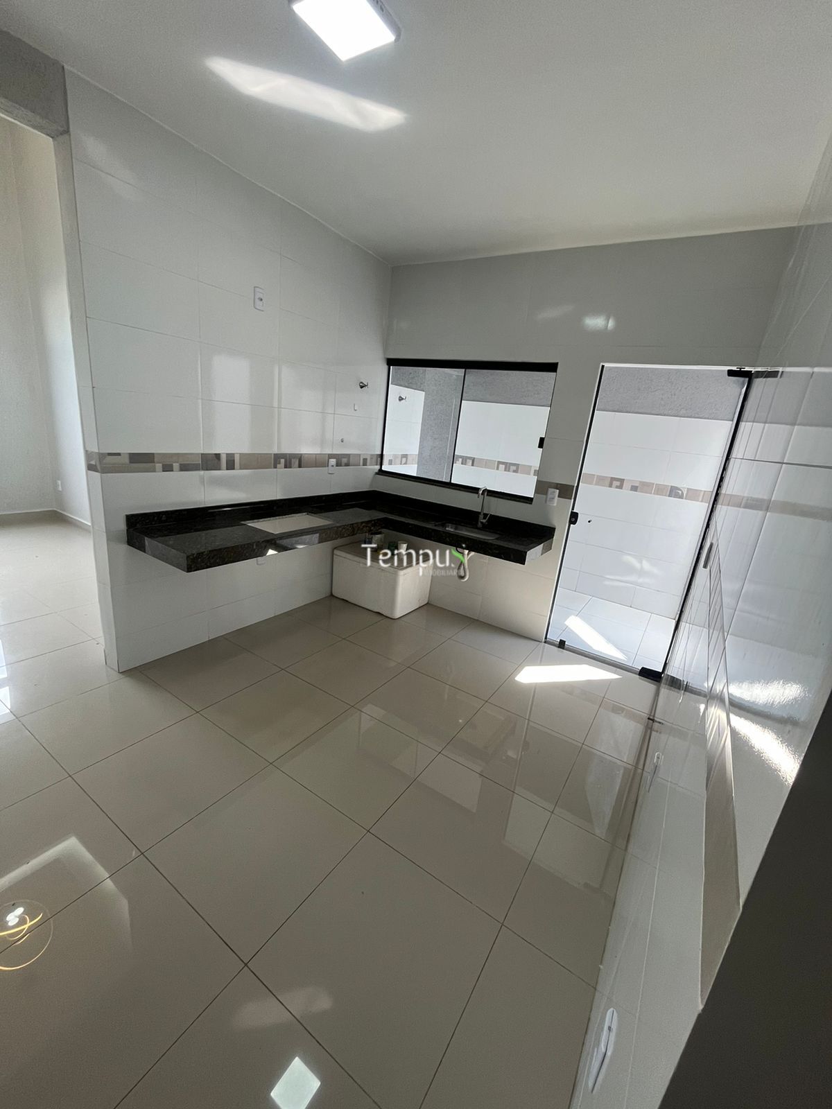 Casa à venda com 3 quartos, 117m² - Foto 3