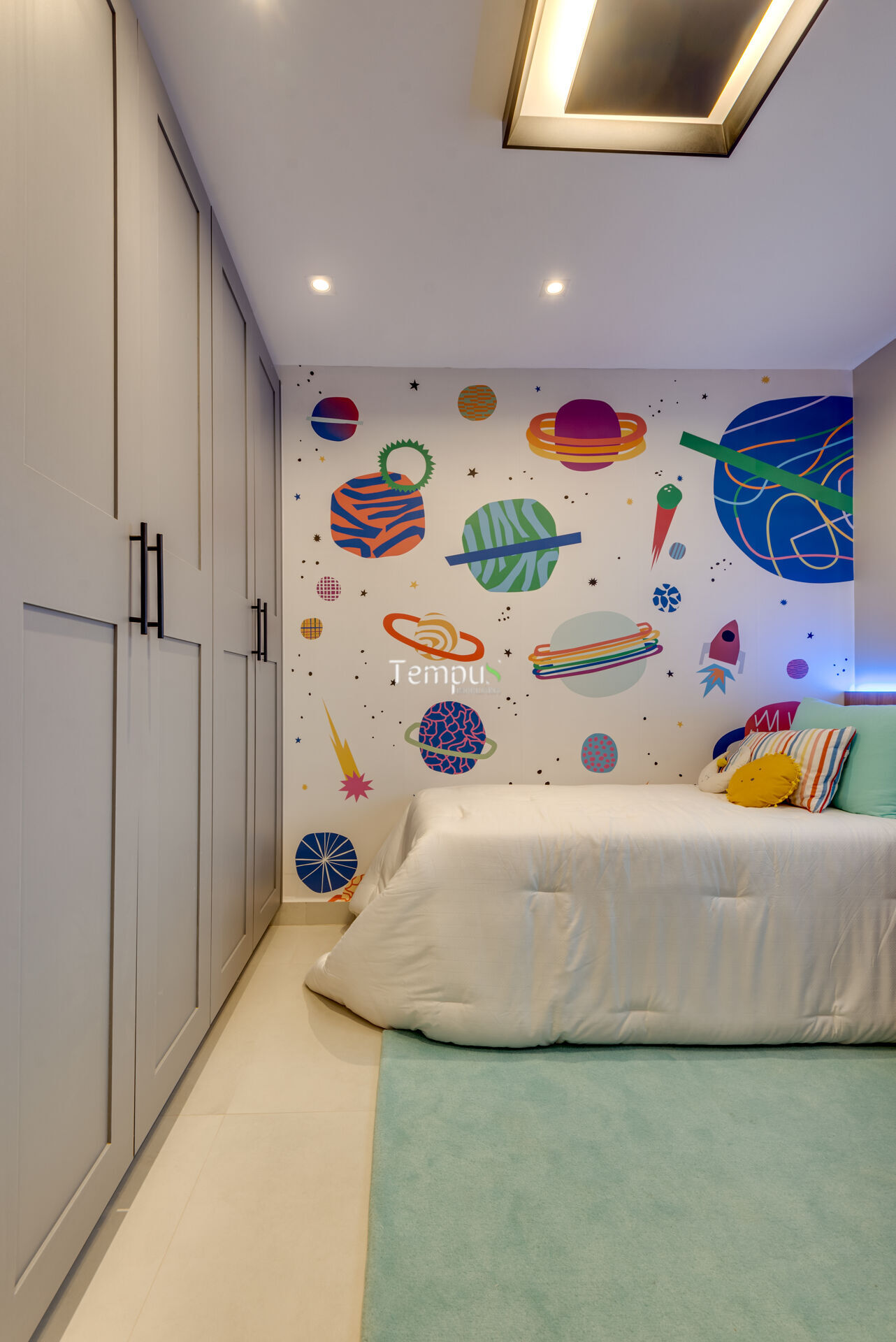 Apartamento à venda com 2 quartos, 62m² - Foto 2