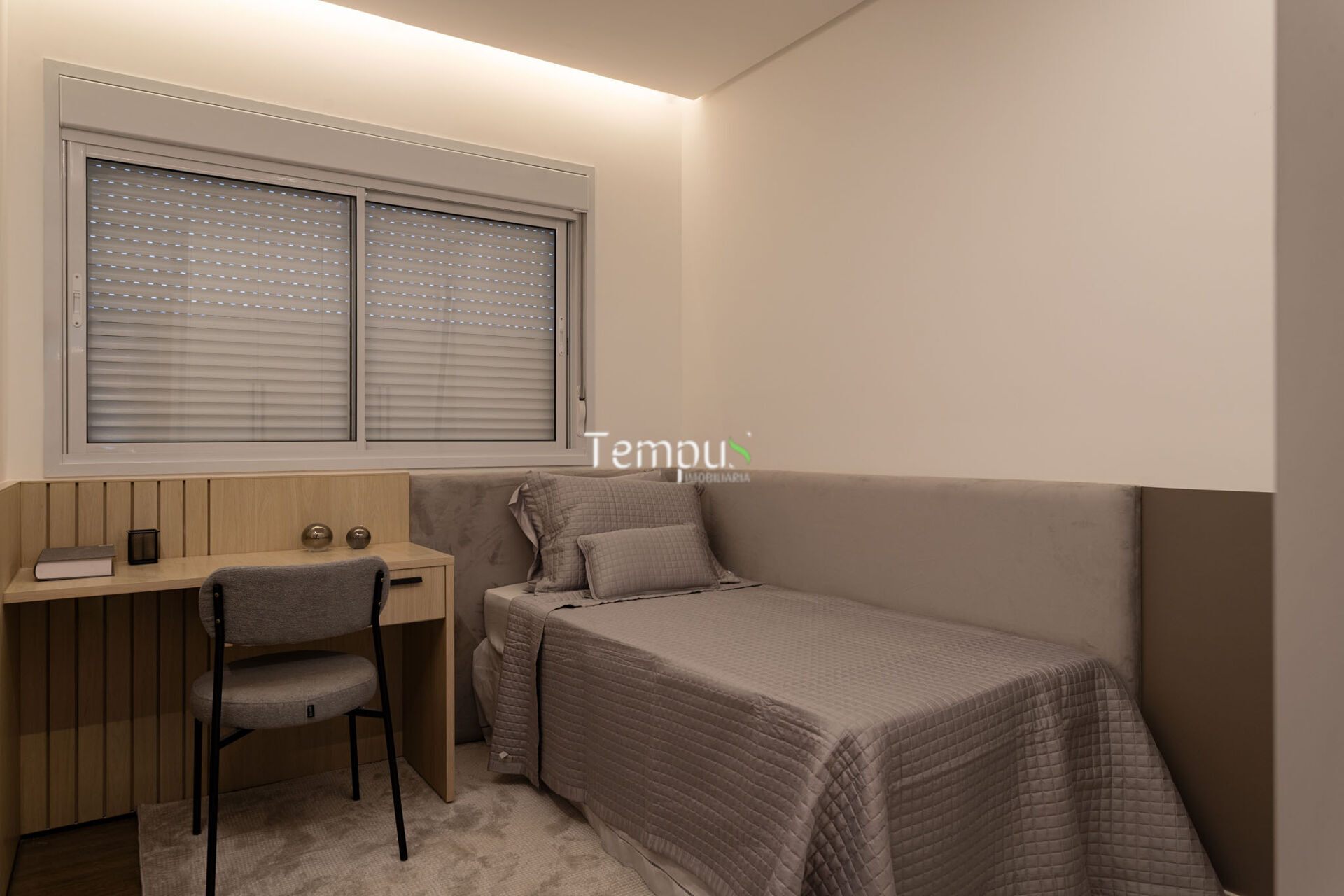 Apartamento à venda com 3 quartos, 130m² - Foto 17