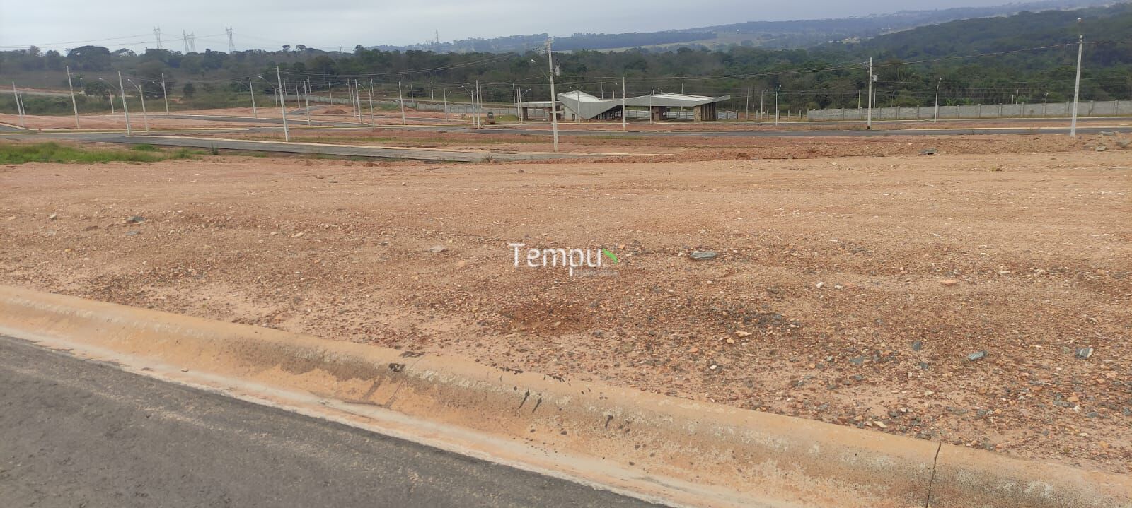 Terreno à venda, 250m² - Foto 1