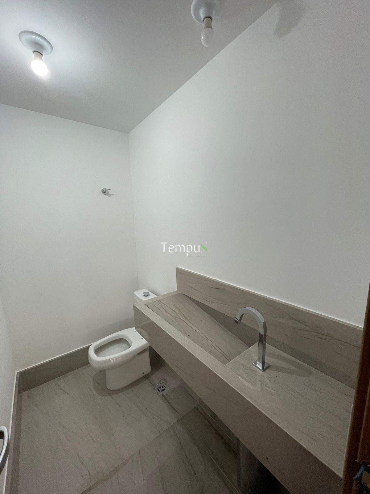 Apartamento à venda com 3 quartos, 185m² - Foto 23