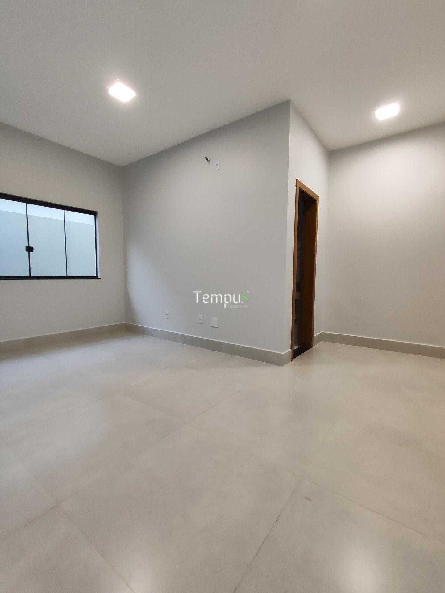 Casa à venda com 3 quartos, 140m² - Foto 8