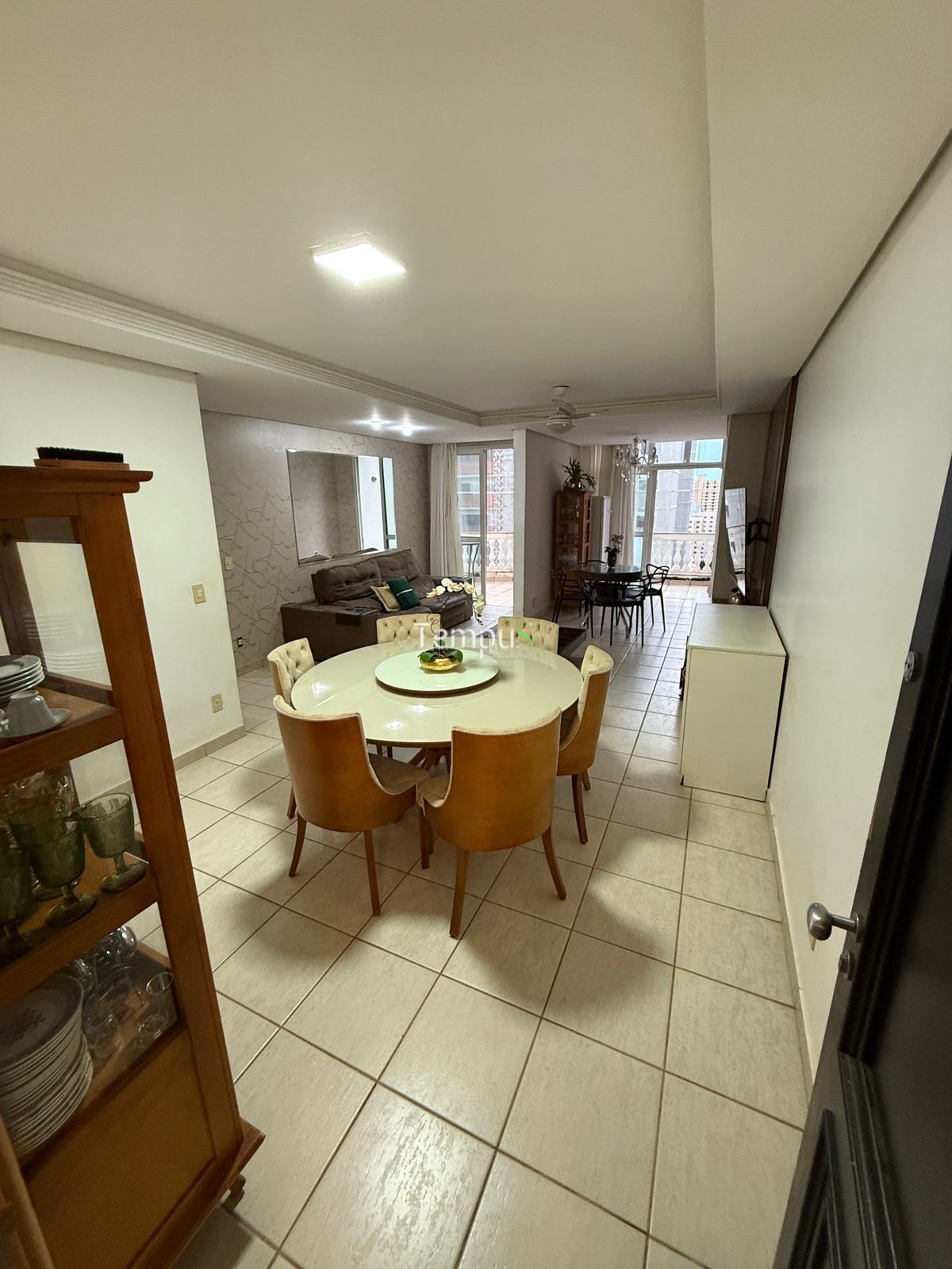 Apartamento, 3 quartos, 130 m² - Foto 2