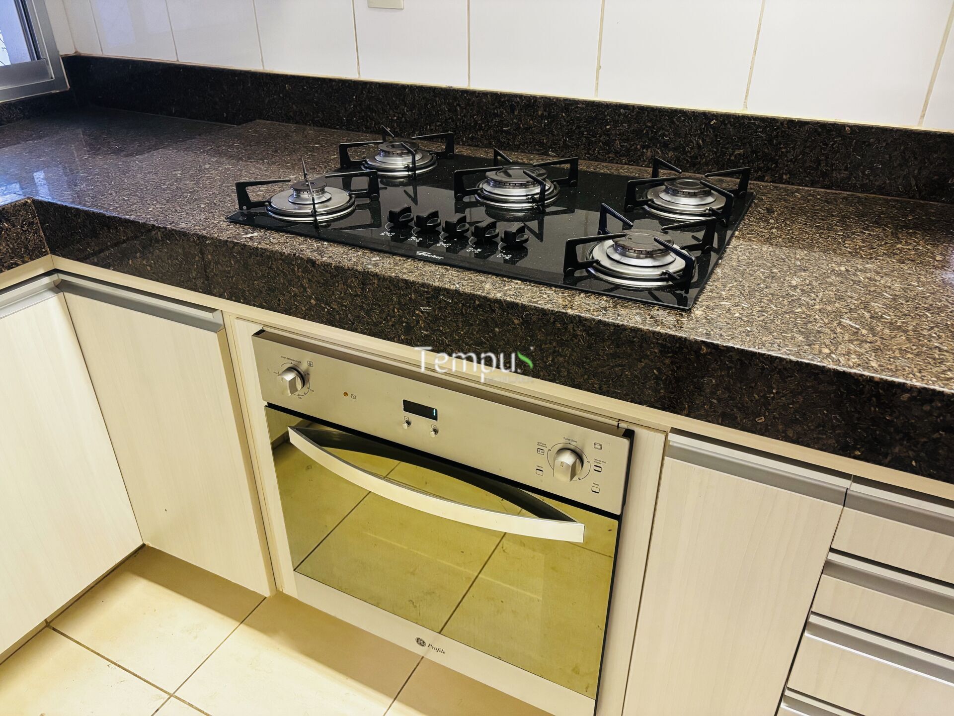 Apartamento, 3 quartos, 107 m² - Foto 2