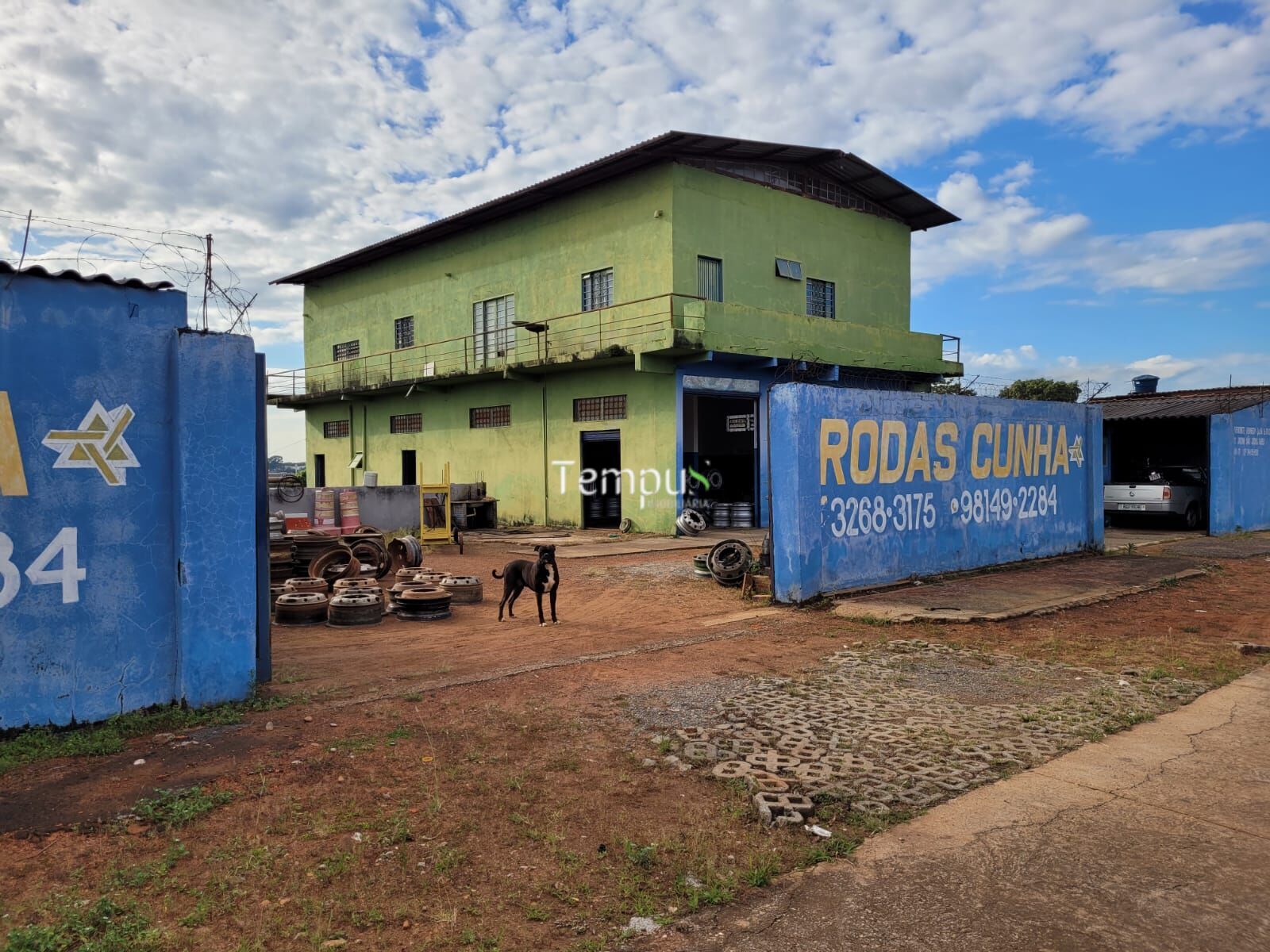 Loteamento e Condomínio, 1300 m² - Foto 2