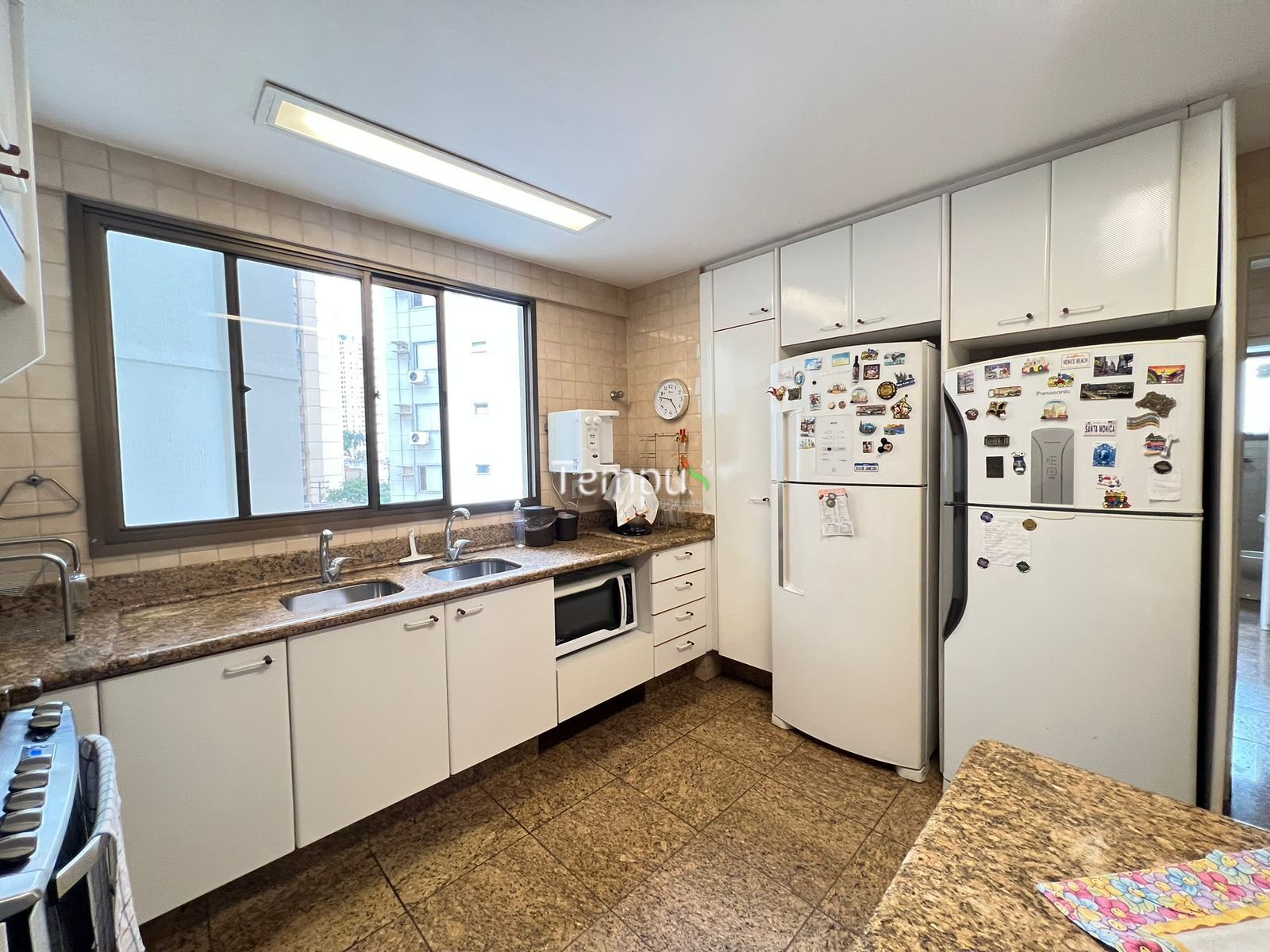 Apartamento à venda com 4 quartos, 218m² - Foto 27