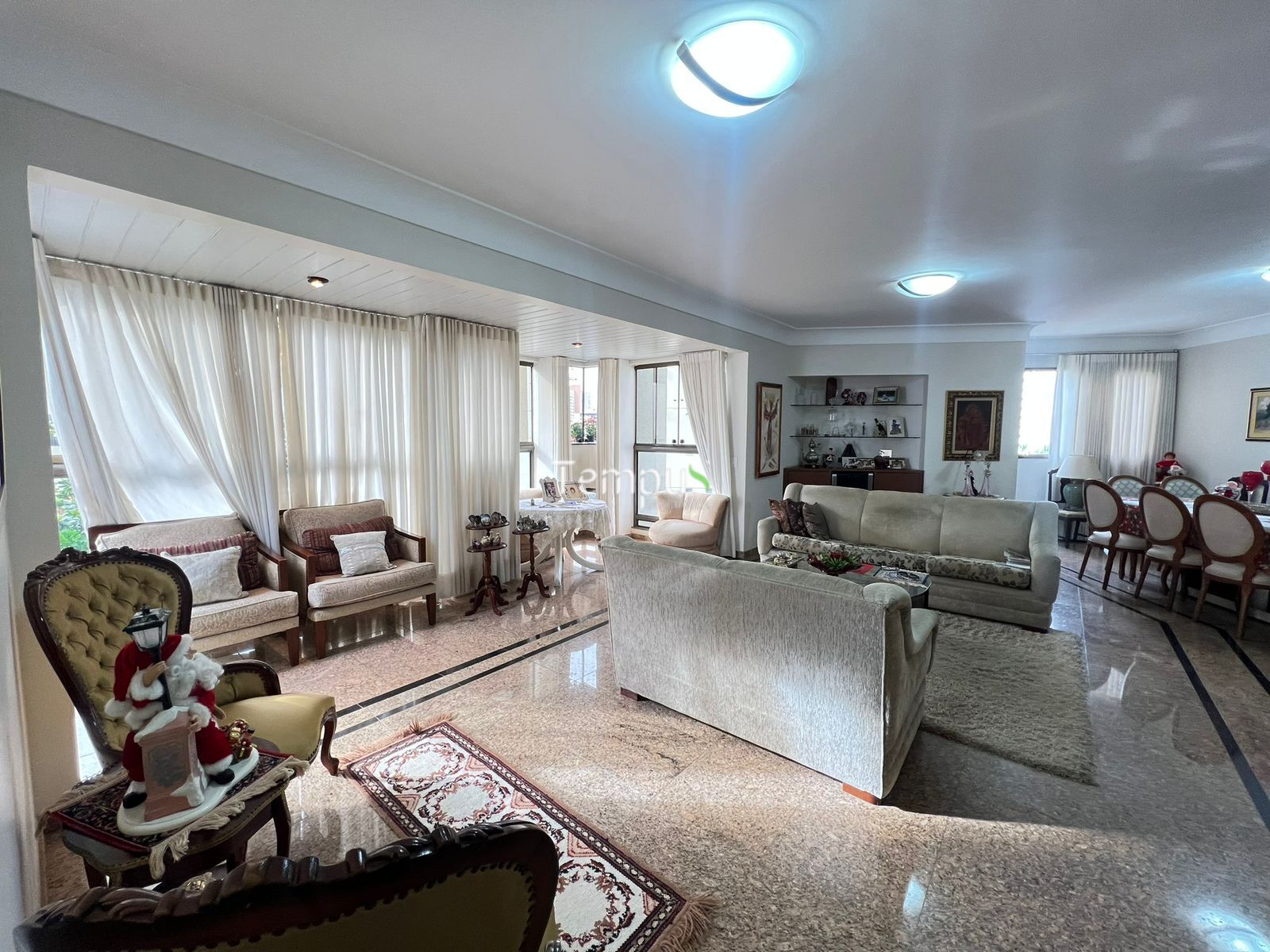 Apartamento à venda com 4 quartos, 218m² - Foto 5