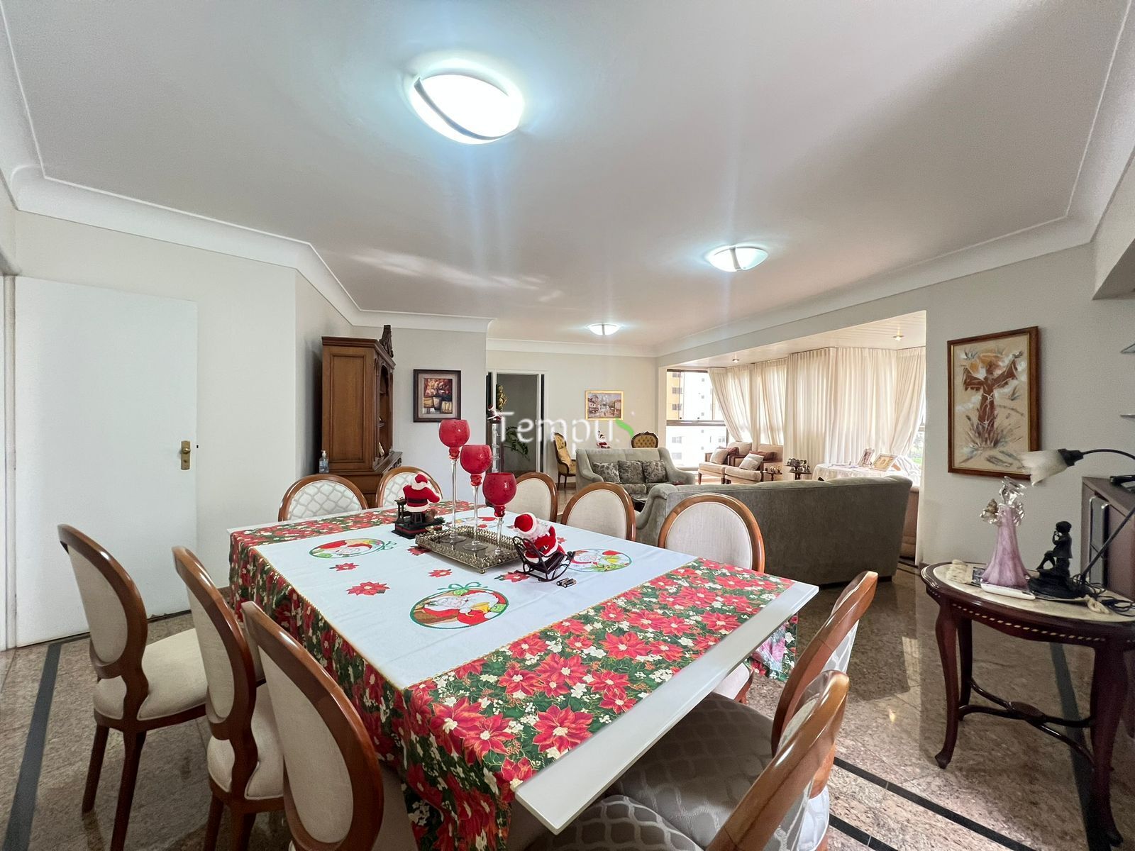 Apartamento à venda com 4 quartos, 218m² - Foto 10