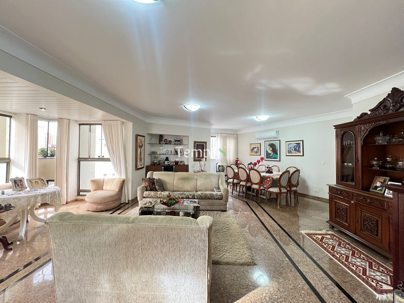 Apartamento à venda com 4 quartos, 218m² - Foto 4