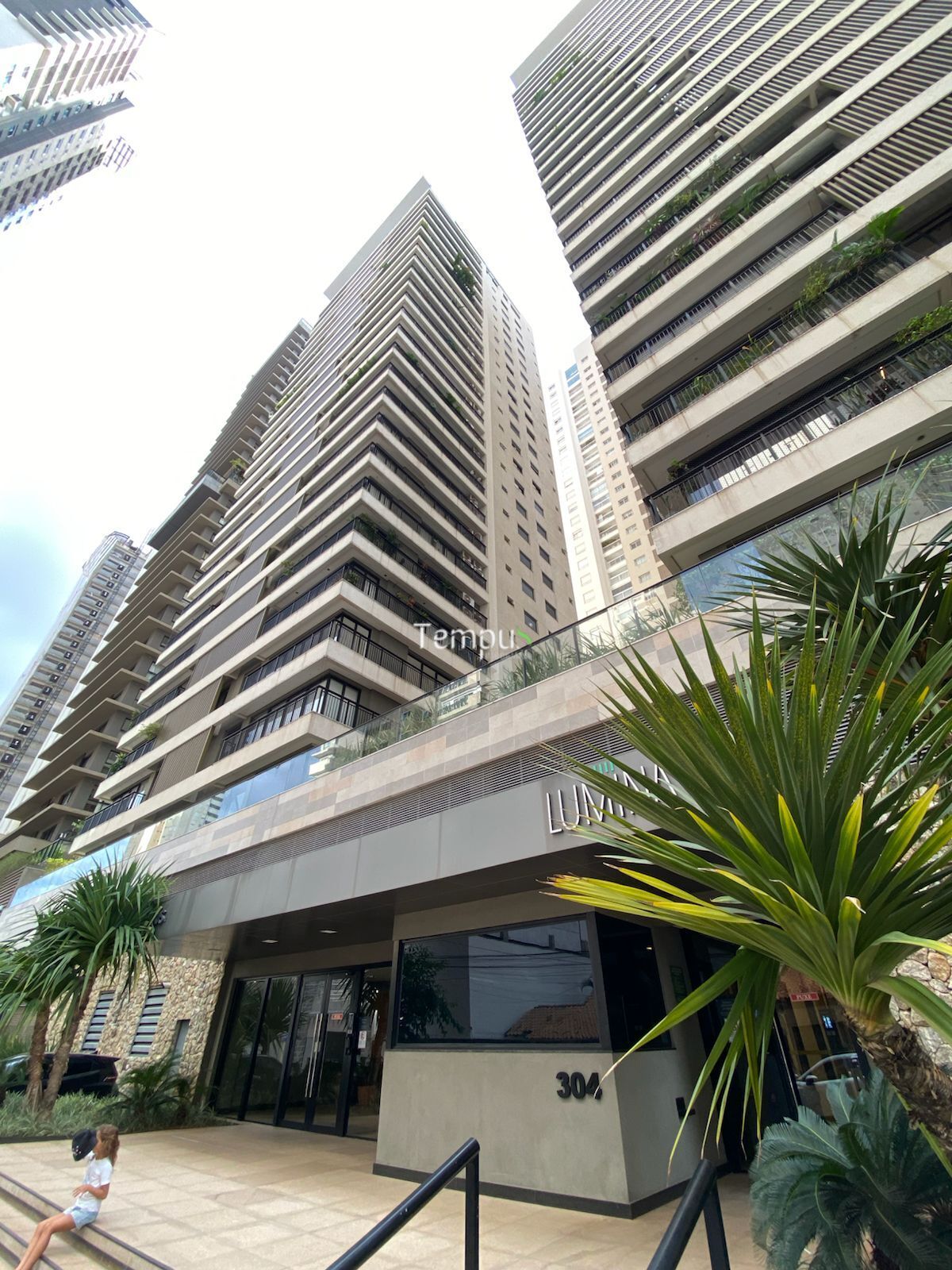 Apartamento à venda com 4 quartos, 224m² - Foto 4