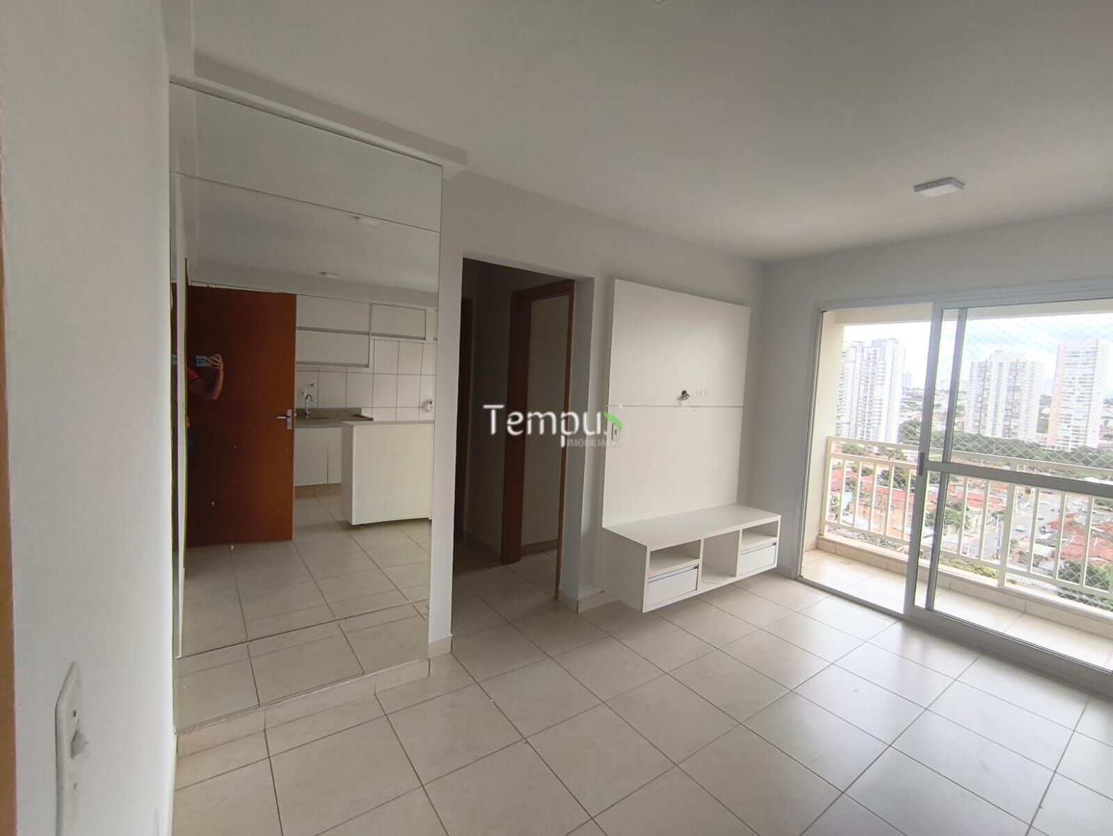 Apartamento para alugar com 2 quartos, 56m² - Foto 2