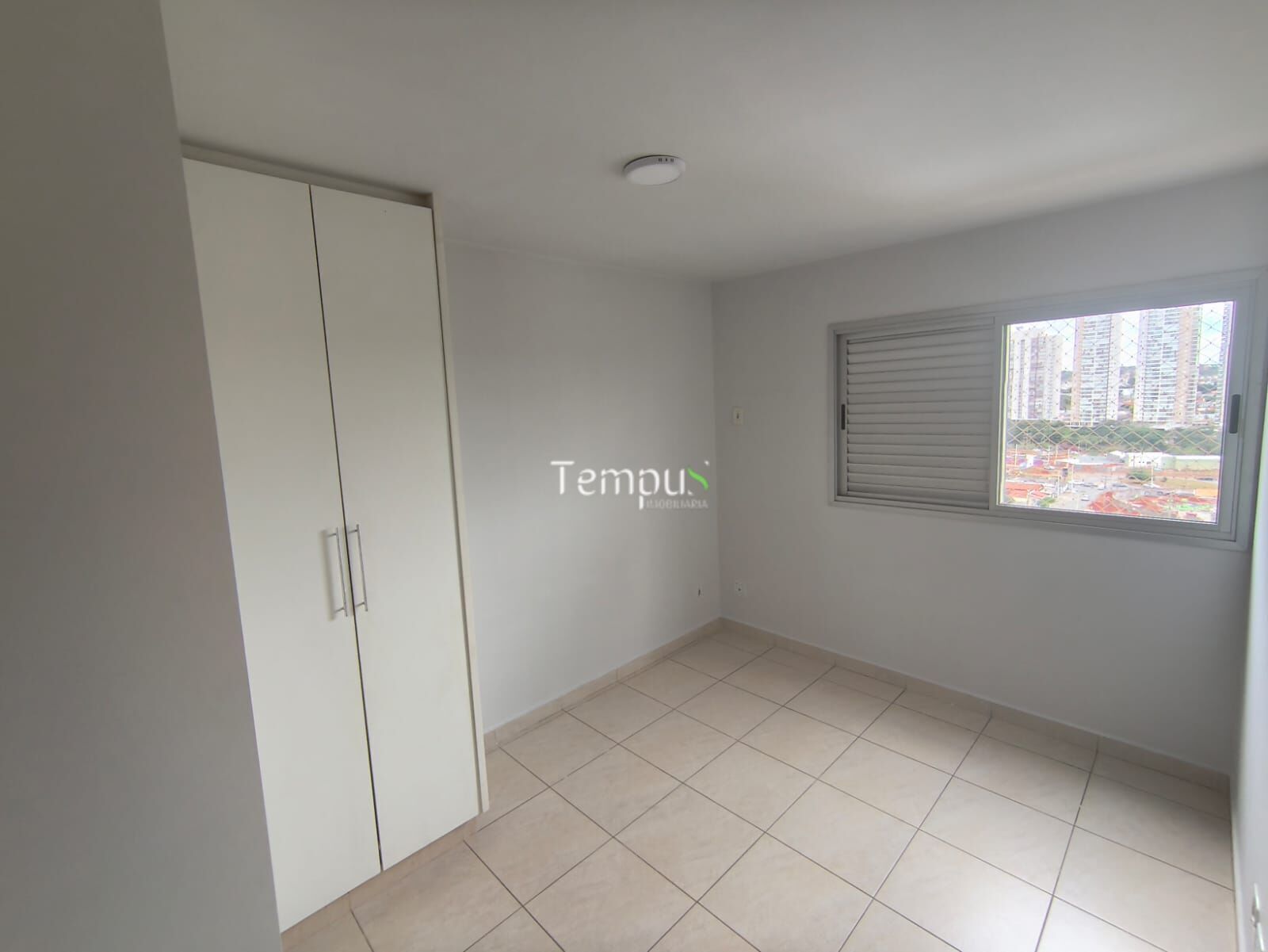 Apartamento para alugar com 2 quartos, 56m² - Foto 11