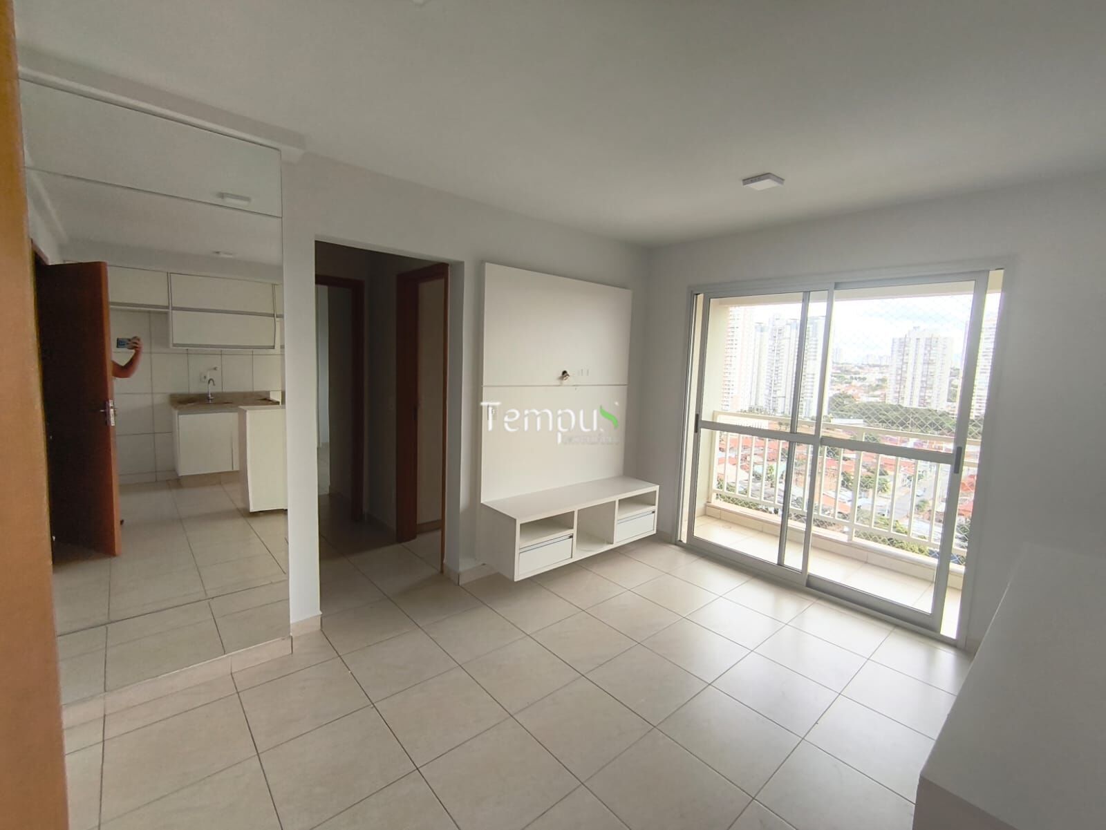 Apartamento para alugar com 2 quartos, 56m² - Foto 12
