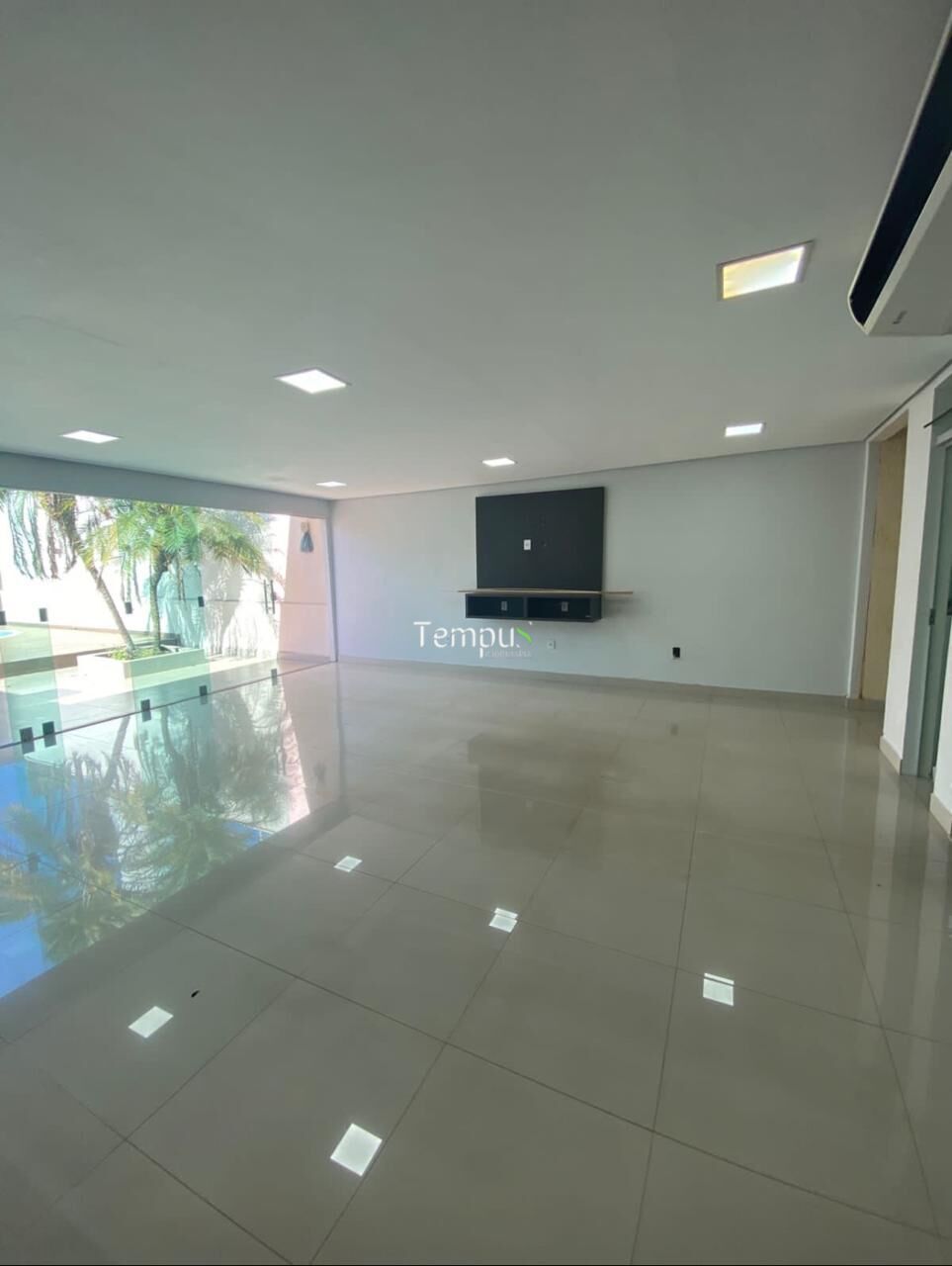 Casa à venda com 3 quartos, 176m² - Foto 7
