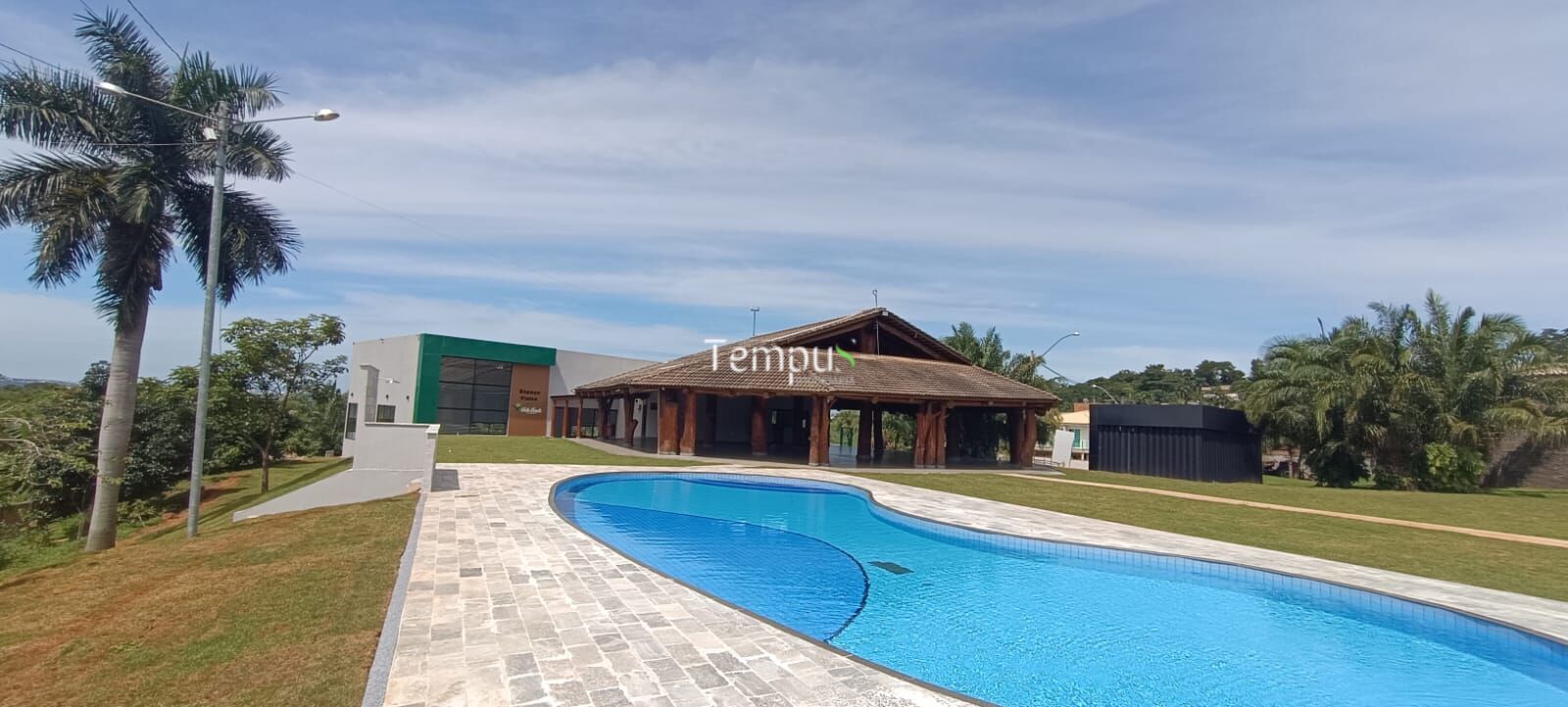 Terreno à venda, 400m² - Foto 1