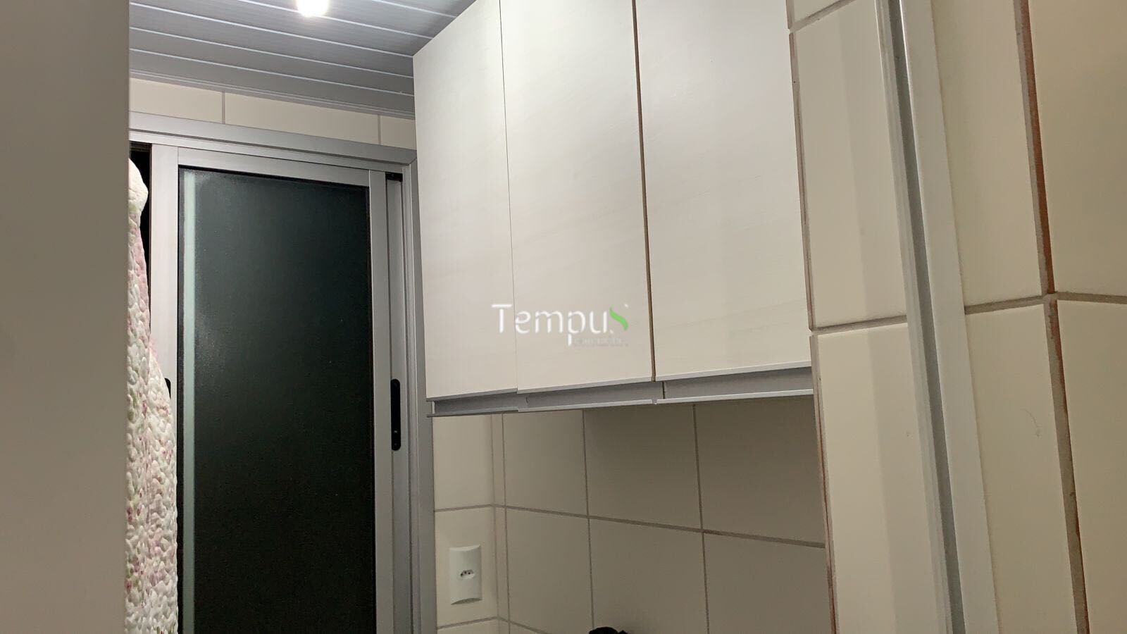 Apartamento à venda com 2 quartos, 60m² - Foto 8