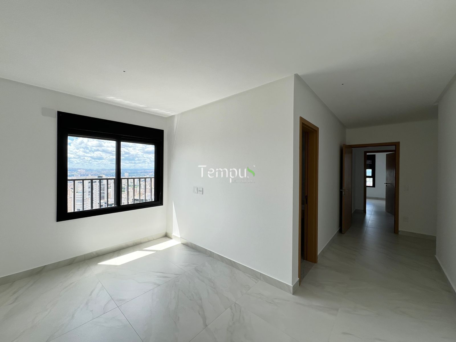 Apartamento à venda com 3 quartos, 105m² - Foto 10
