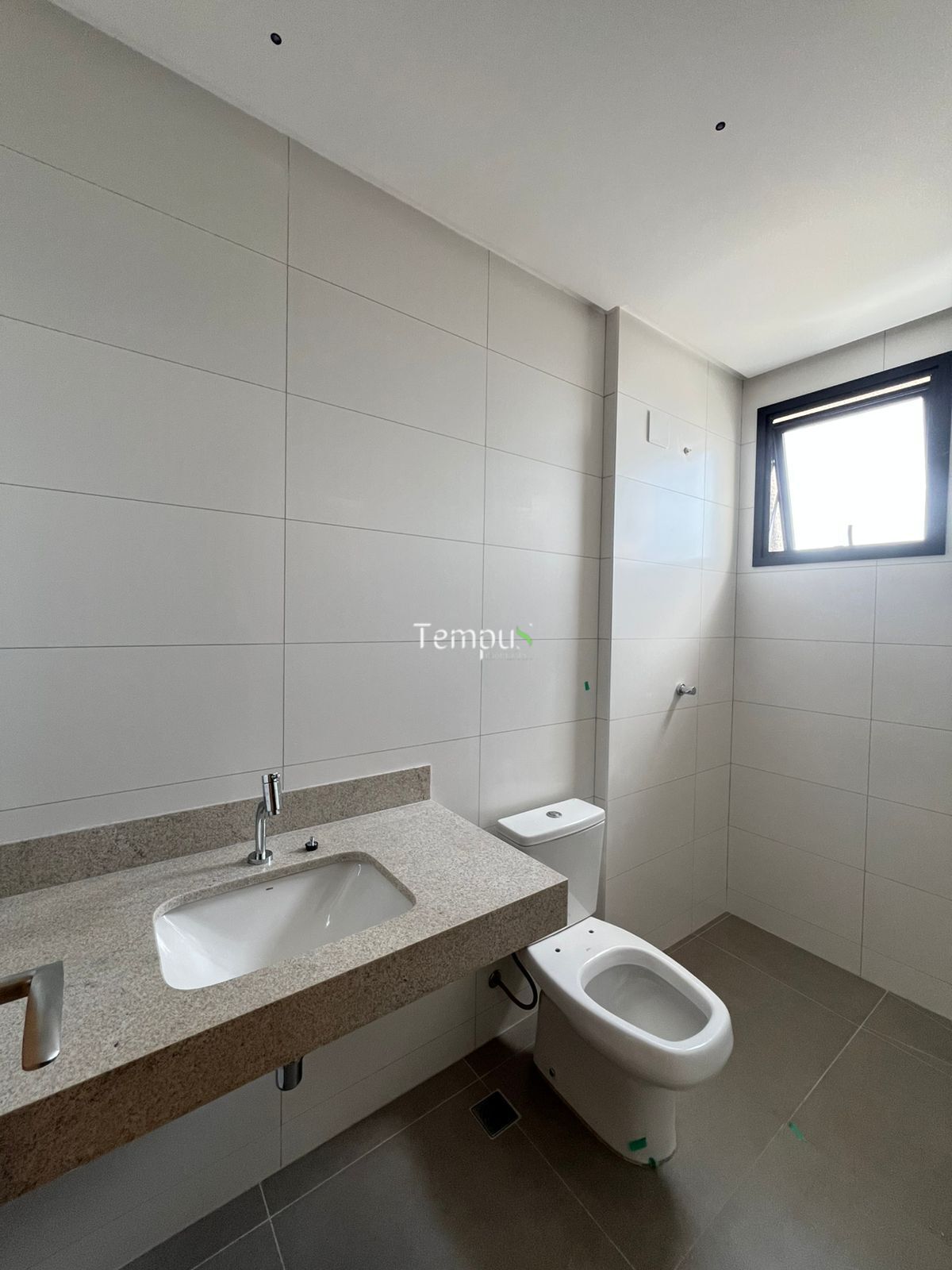 Apartamento à venda com 3 quartos, 105m² - Foto 13