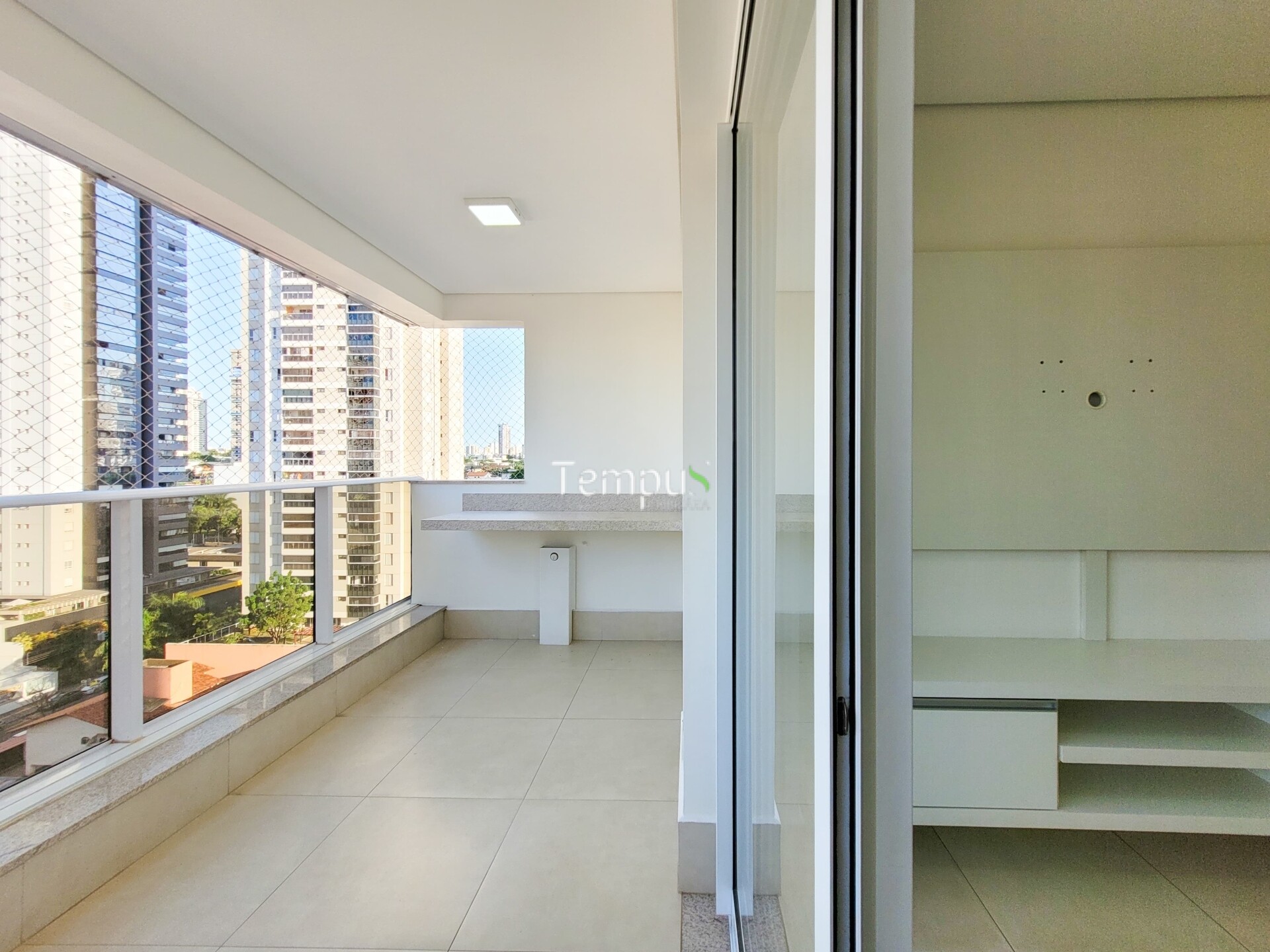 Apartamento para alugar com 3 quartos, 99m² - Foto 16