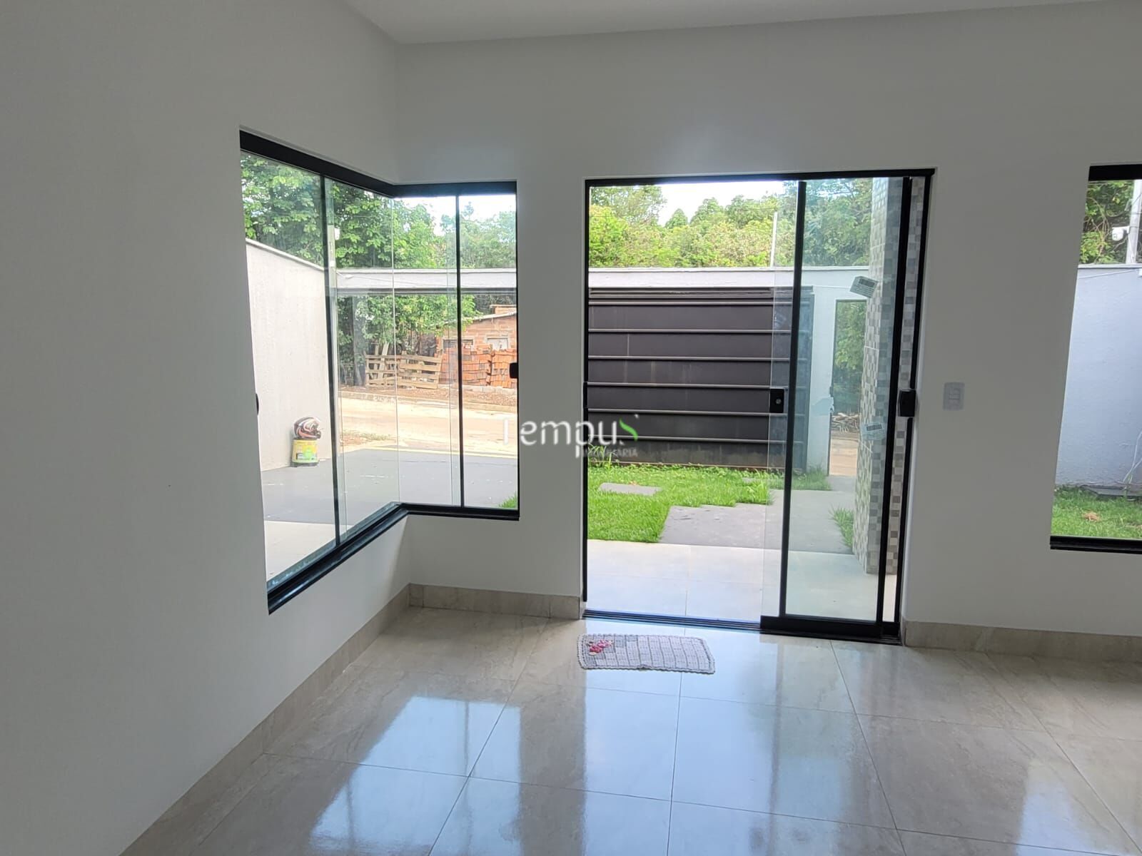 Casa à venda com 3 quartos, 110m² - Foto 7