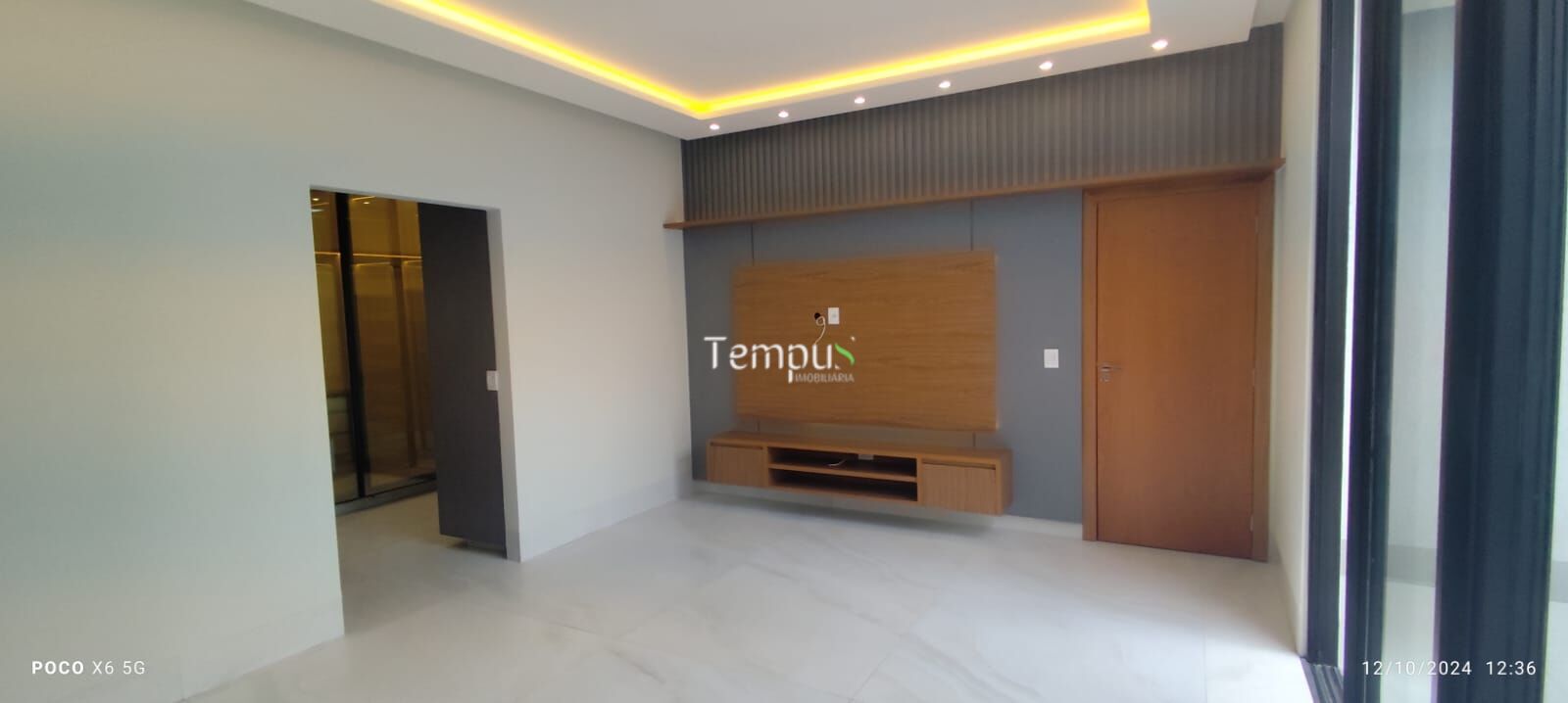 Casa à venda com 4 quartos, 230m² - Foto 17