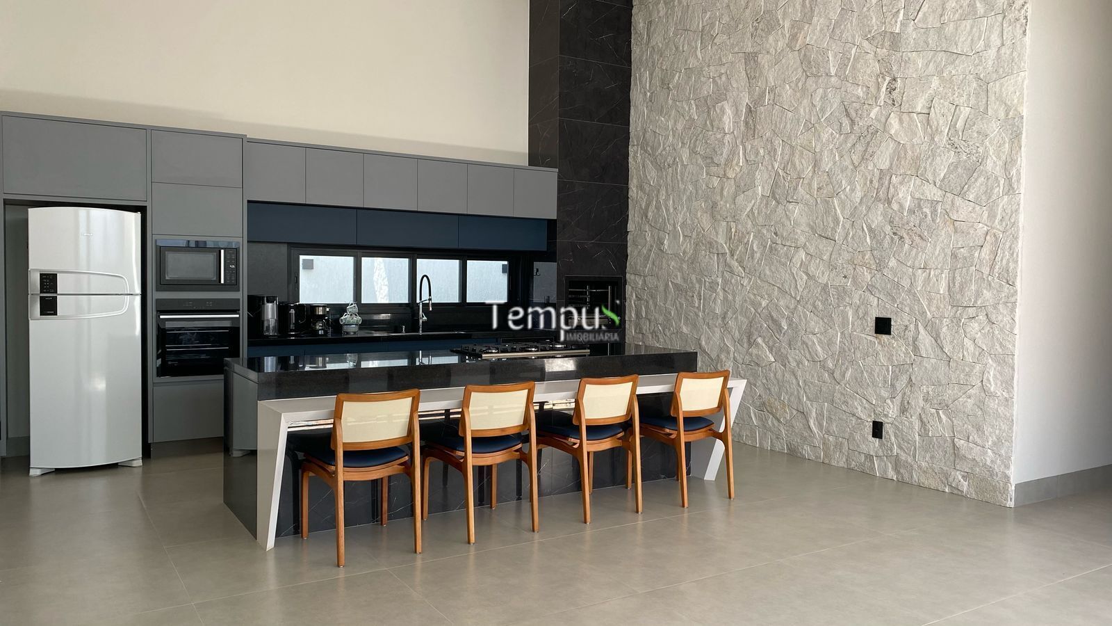 Casa à venda com 3 quartos, 206m² - Foto 13