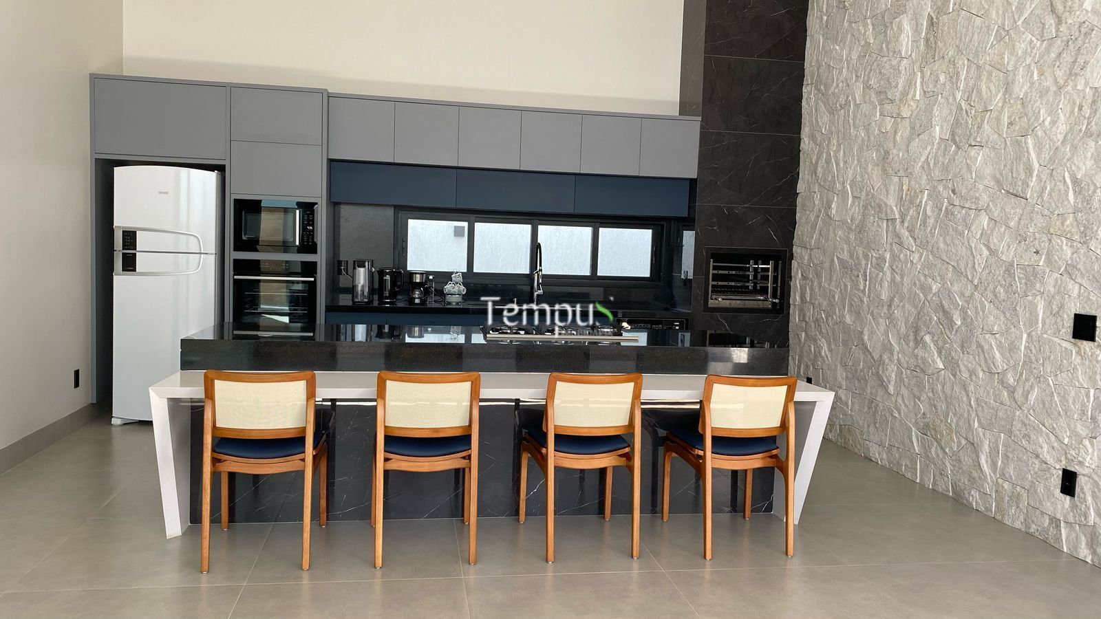Casa à venda com 3 quartos, 206m² - Foto 14