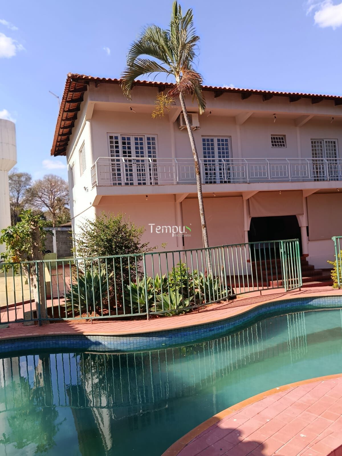 Sobrado, 4 quartos, 1300 m² - Foto 1