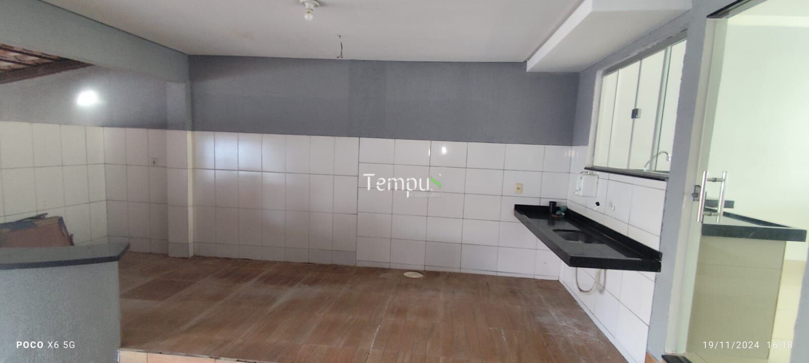 Casa à venda com 3 quartos, 240m² - Foto 9