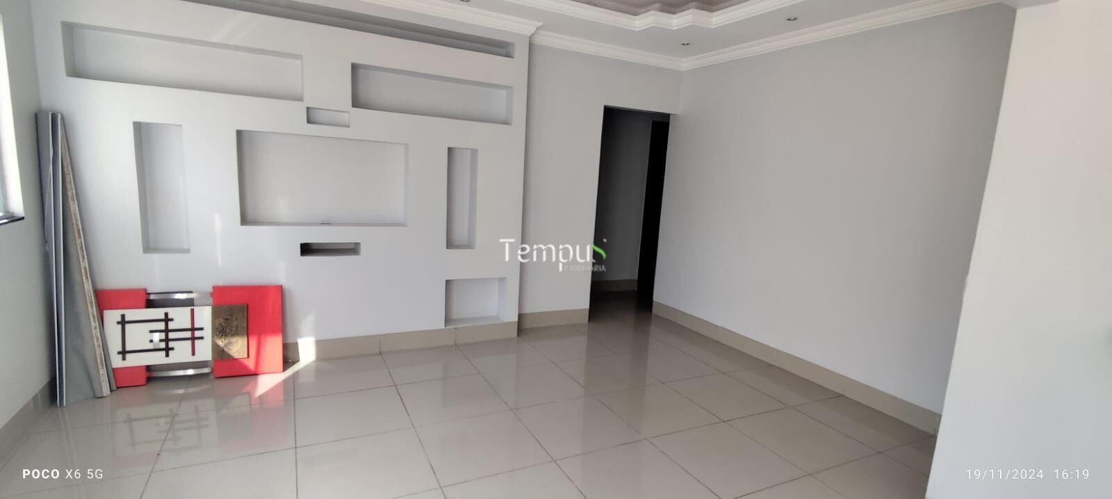 Casa à venda com 3 quartos, 240m² - Foto 14