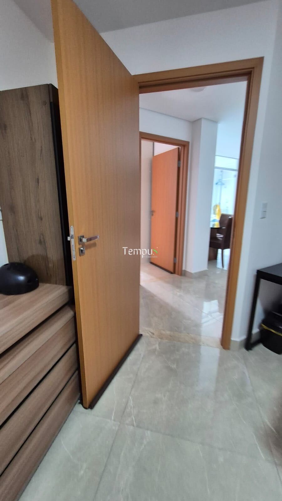 Apartamento à venda com 3 quartos, 90m² - Foto 3