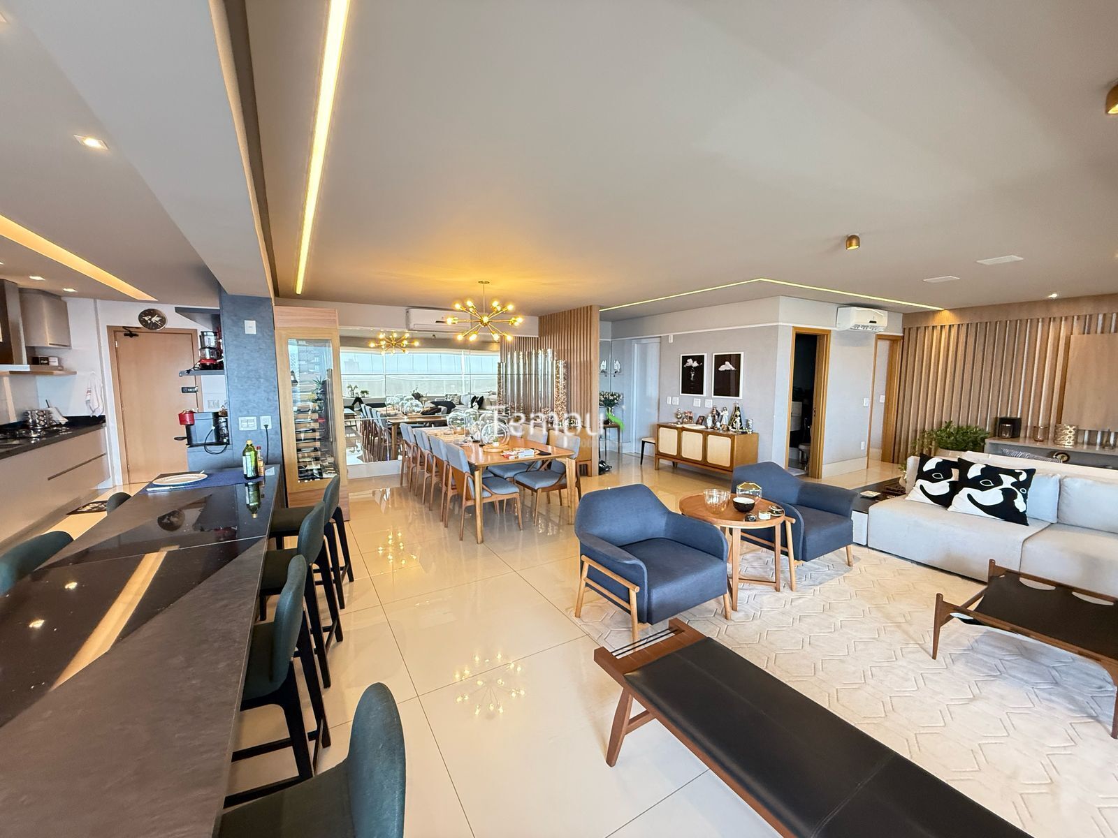 Apartamento, 4 quartos, 264 m² - Foto 2