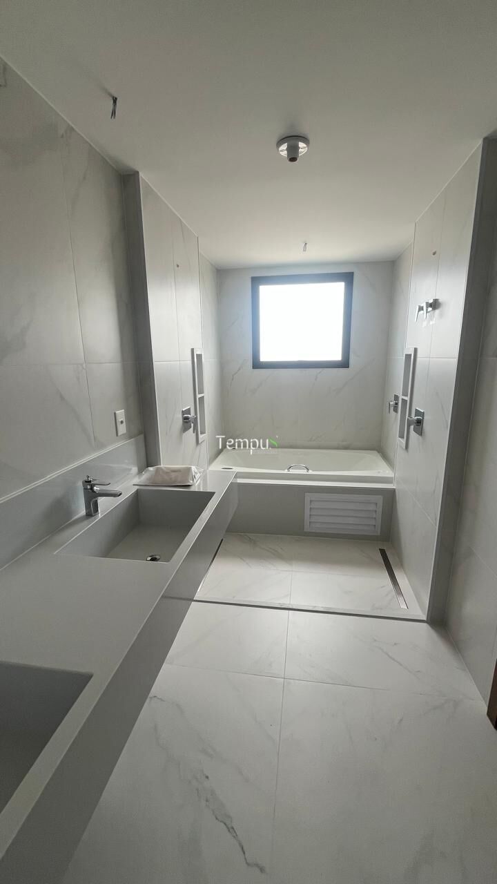 Apartamento à venda com 3 quartos, 185m² - Foto 9