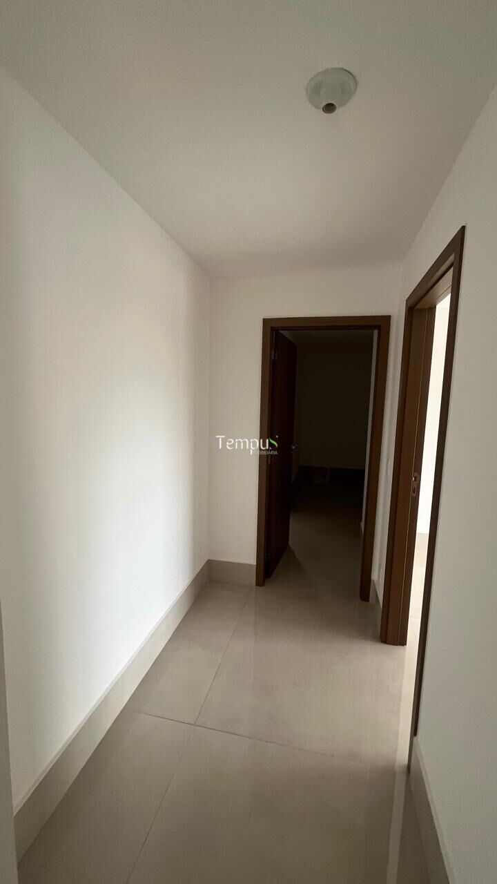 Apartamento à venda com 3 quartos, 185m² - Foto 11