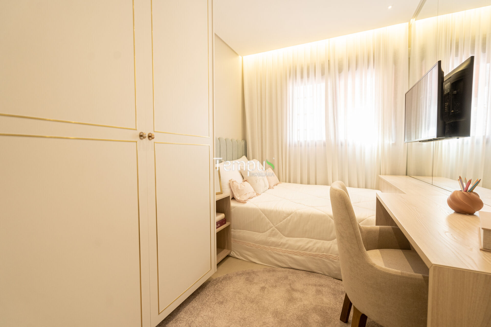 Apartamento à venda com 3 quartos, 233m² - Foto 47