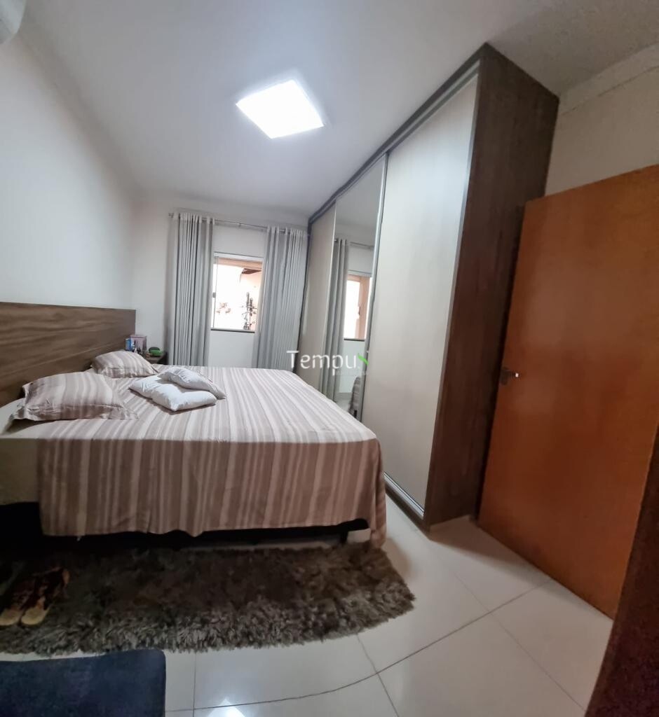 Casa à venda com 3 quartos, 140m² - Foto 9